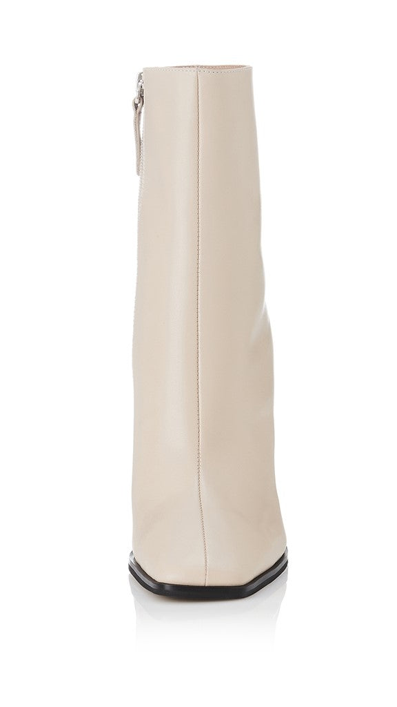 Alias Mae Alana Boot - Cream Leather
