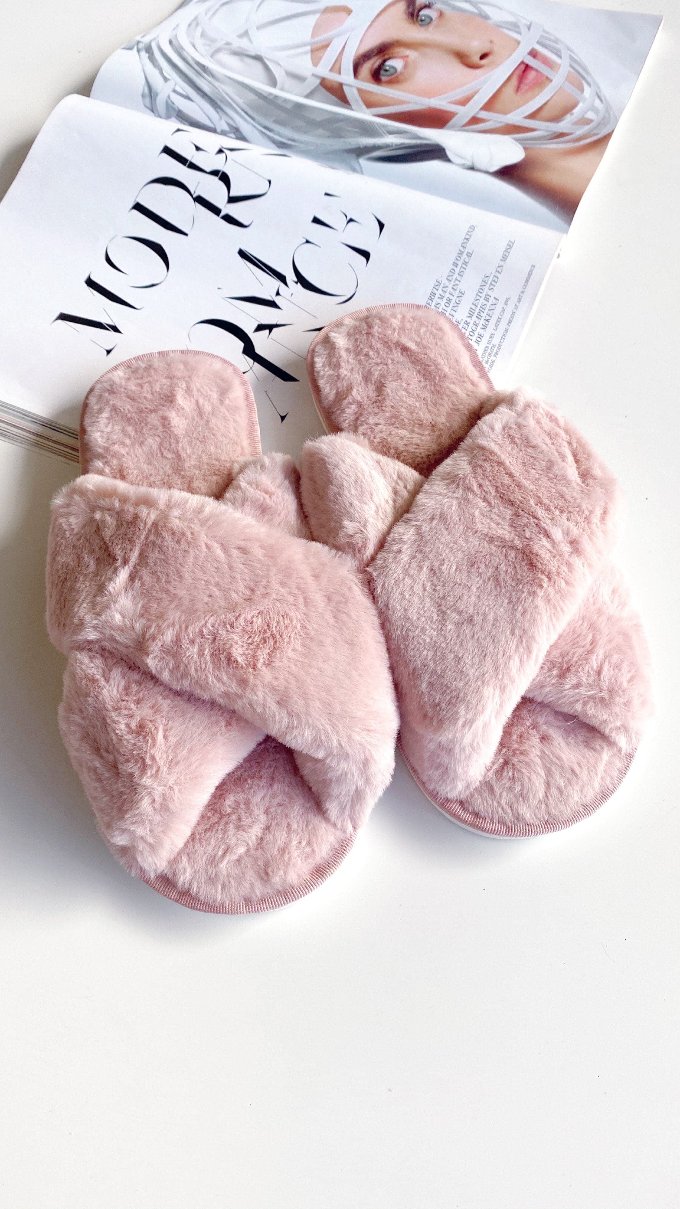 Jessica Fluffy Slippers - Light Pink
