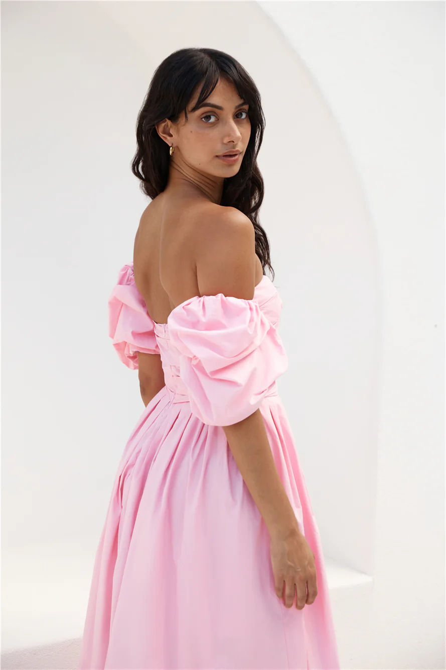 Bella Off-Shoulder Maxi Dress Pink