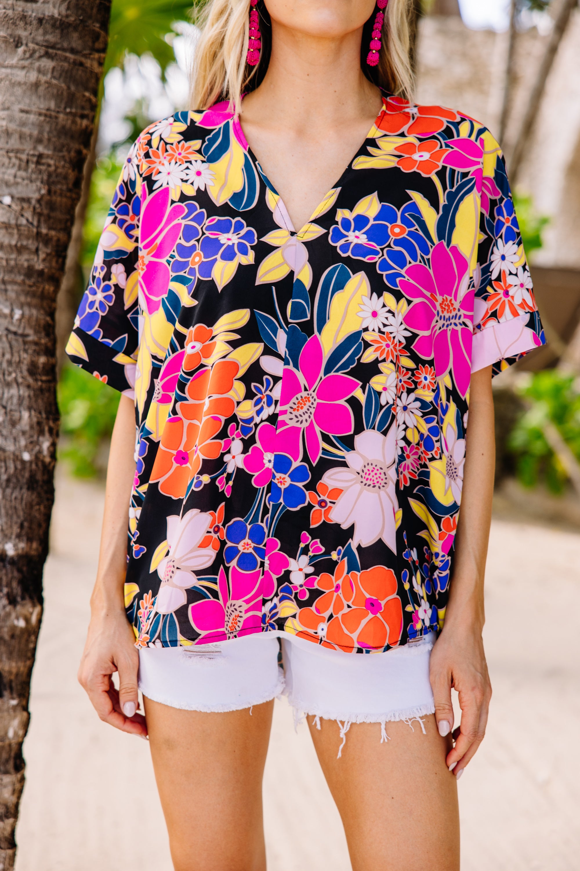 CHIRNAISHOP - Easily Accepted Black Floral Top