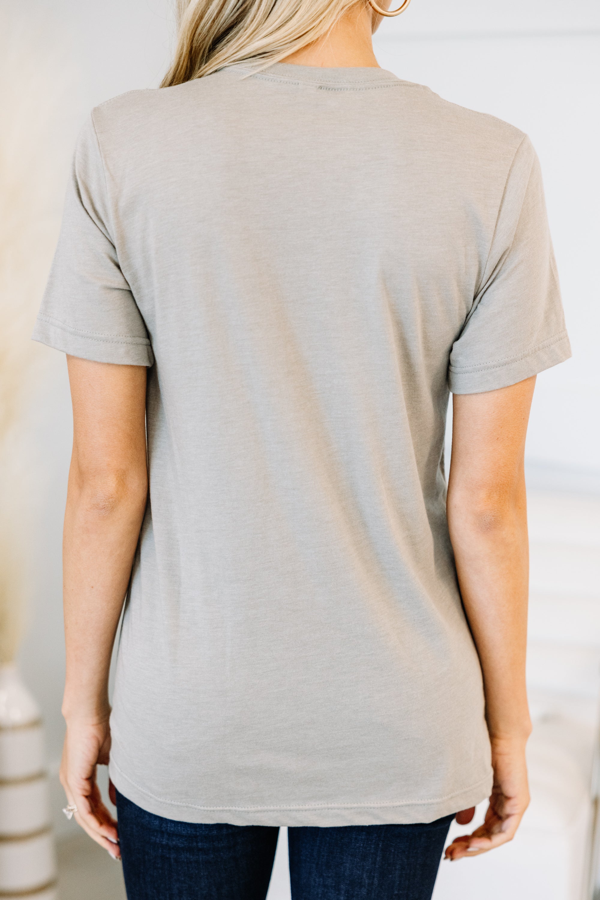 CHIRNAISHOP - Mama Stone Gray Graphic Tee