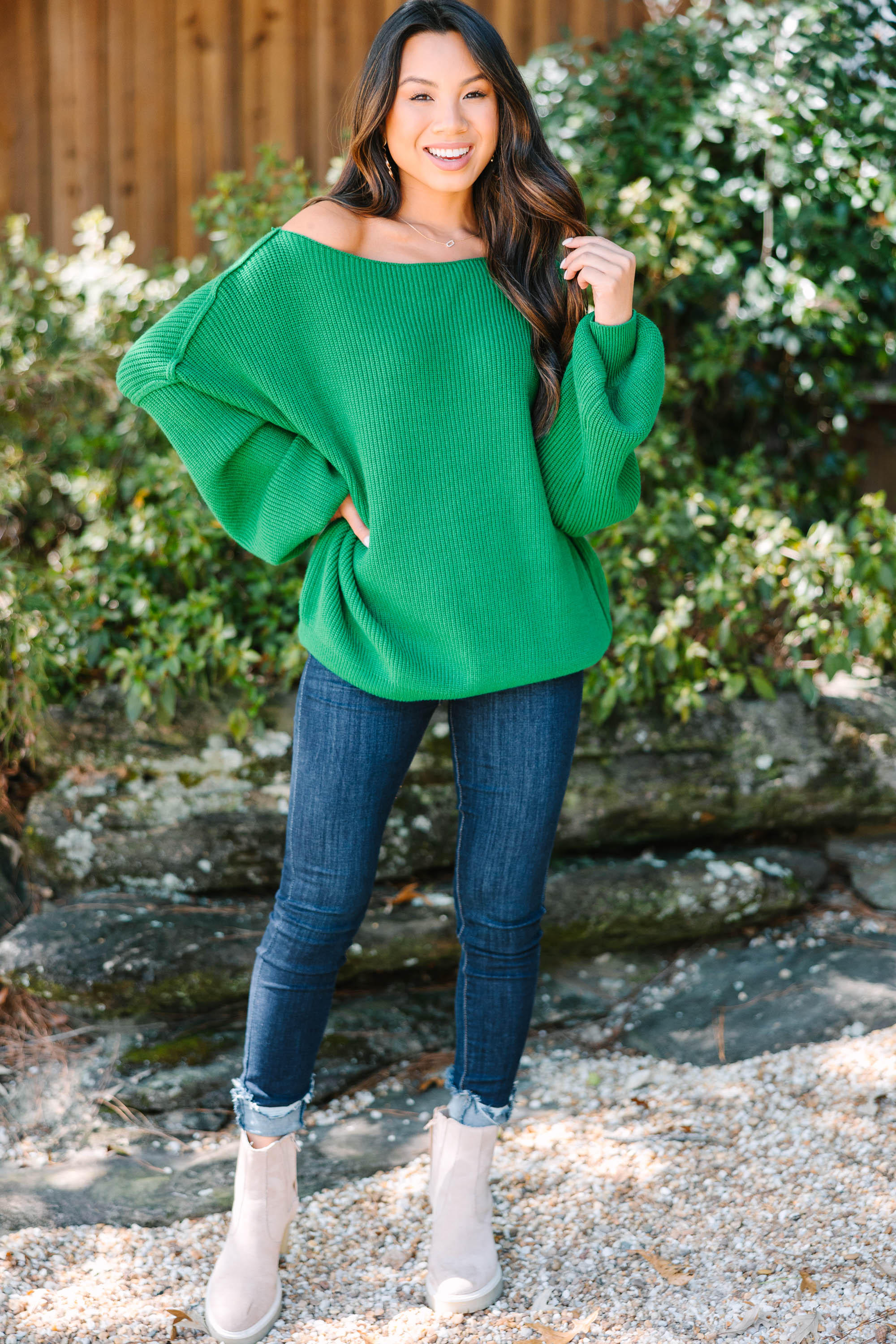 CHIRNAISHOP - This Is All A Dream Hunter Green Sweater