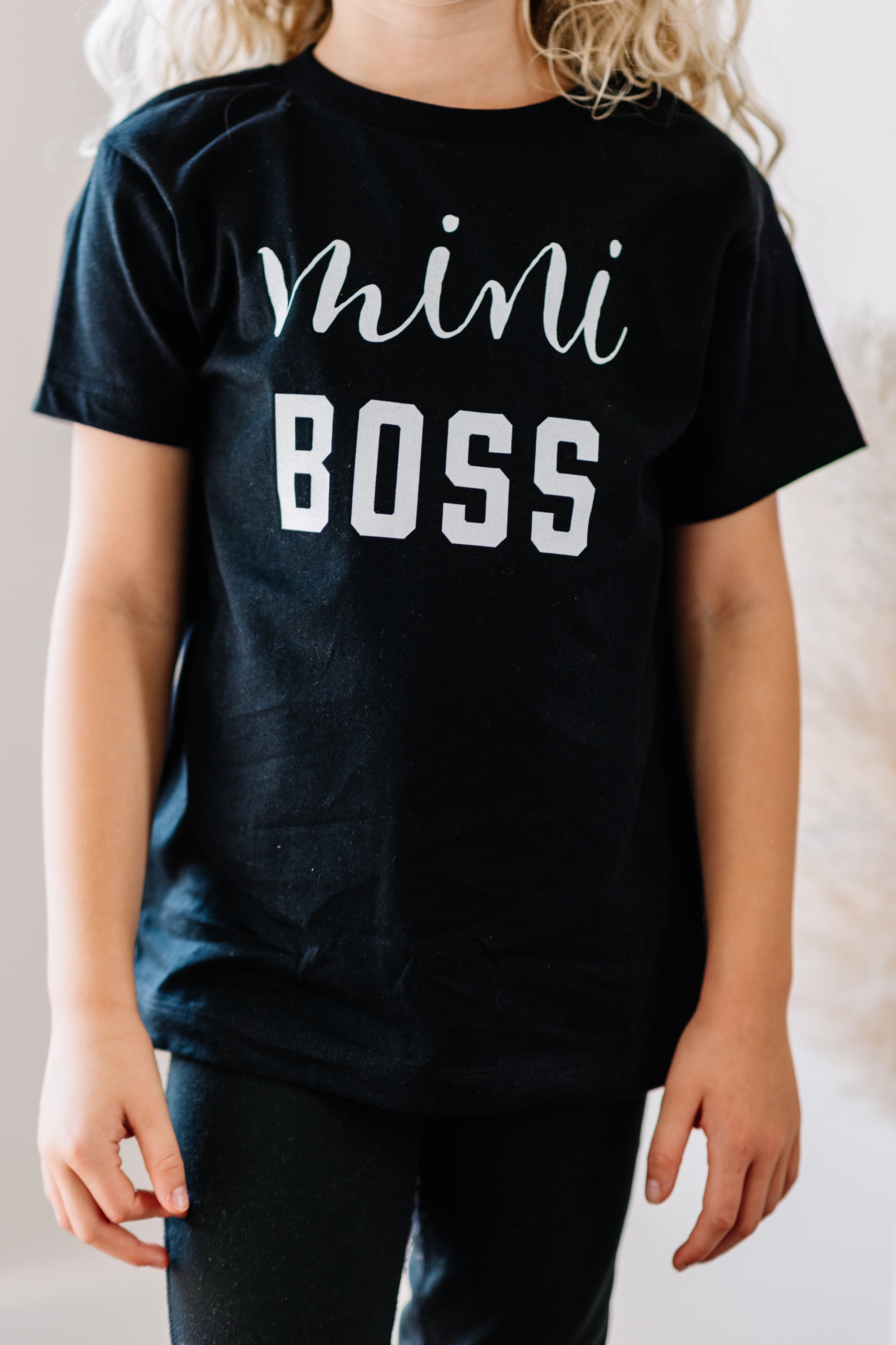CHIRNAISHOP - Mini Boss Black Toddler Graphic Tee