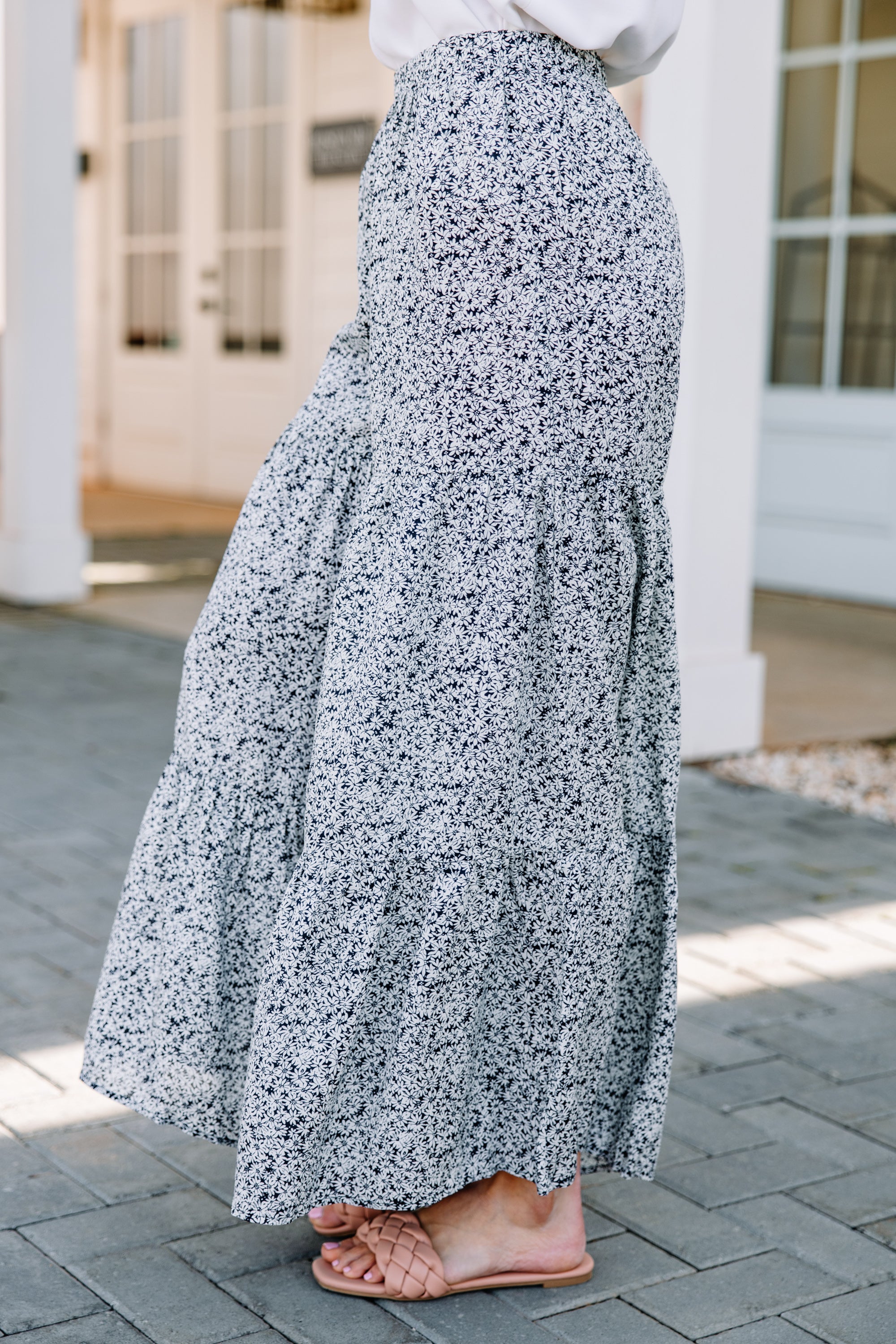 CHIRNAISHOP - Gather Round Navy Blue Ditsy Floral Pants