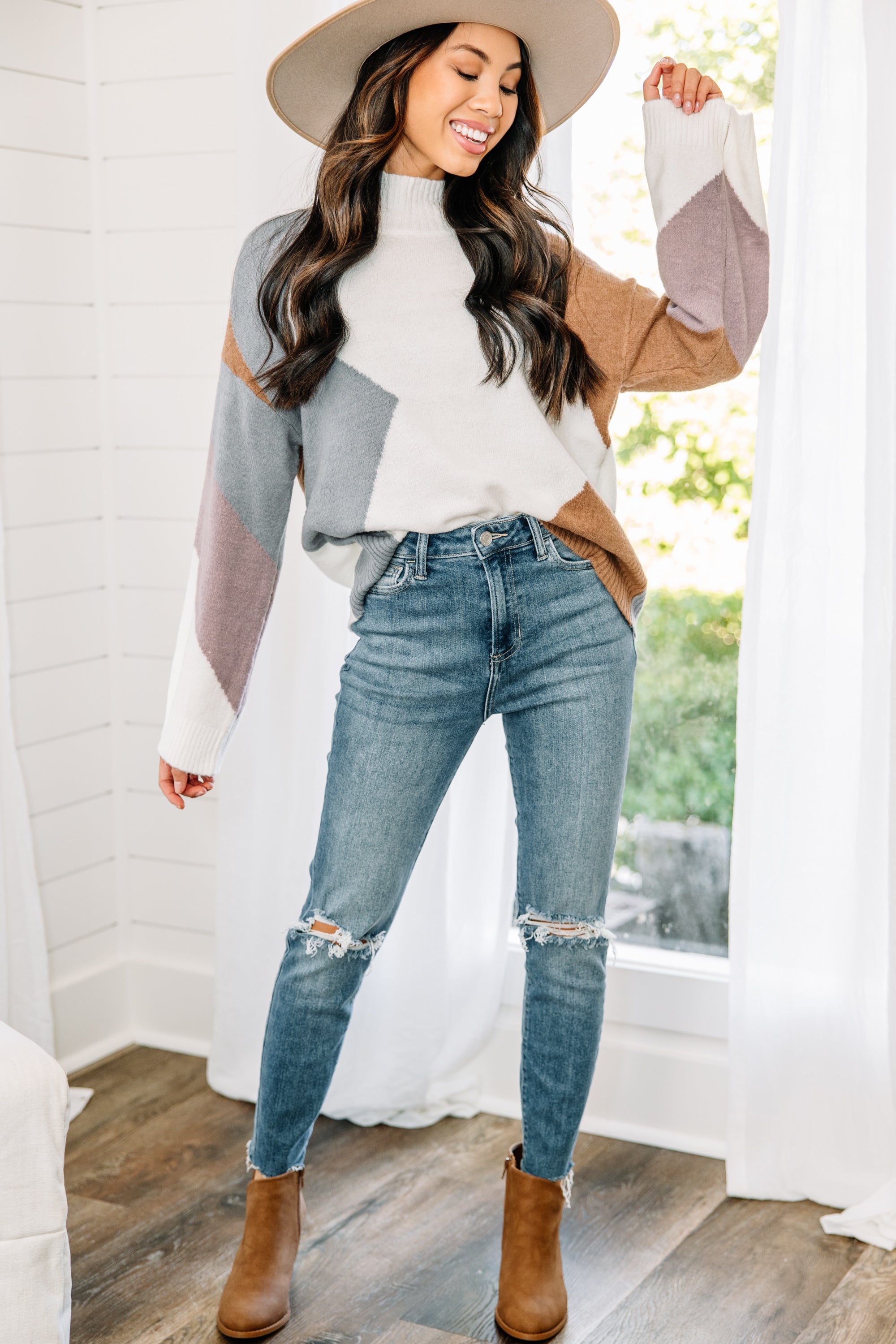 CHIRNAISHOP - Show You The Ropes Blue Colorblock Sweater