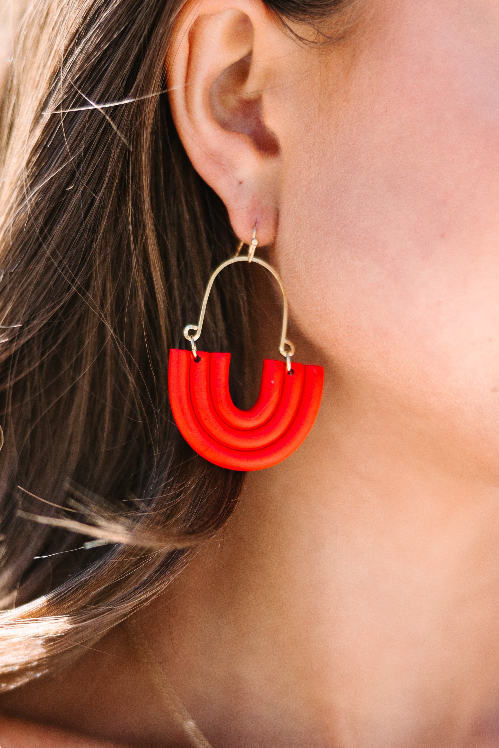 CHIRNAISHOP - It's Your Turn Coral Red Earrings