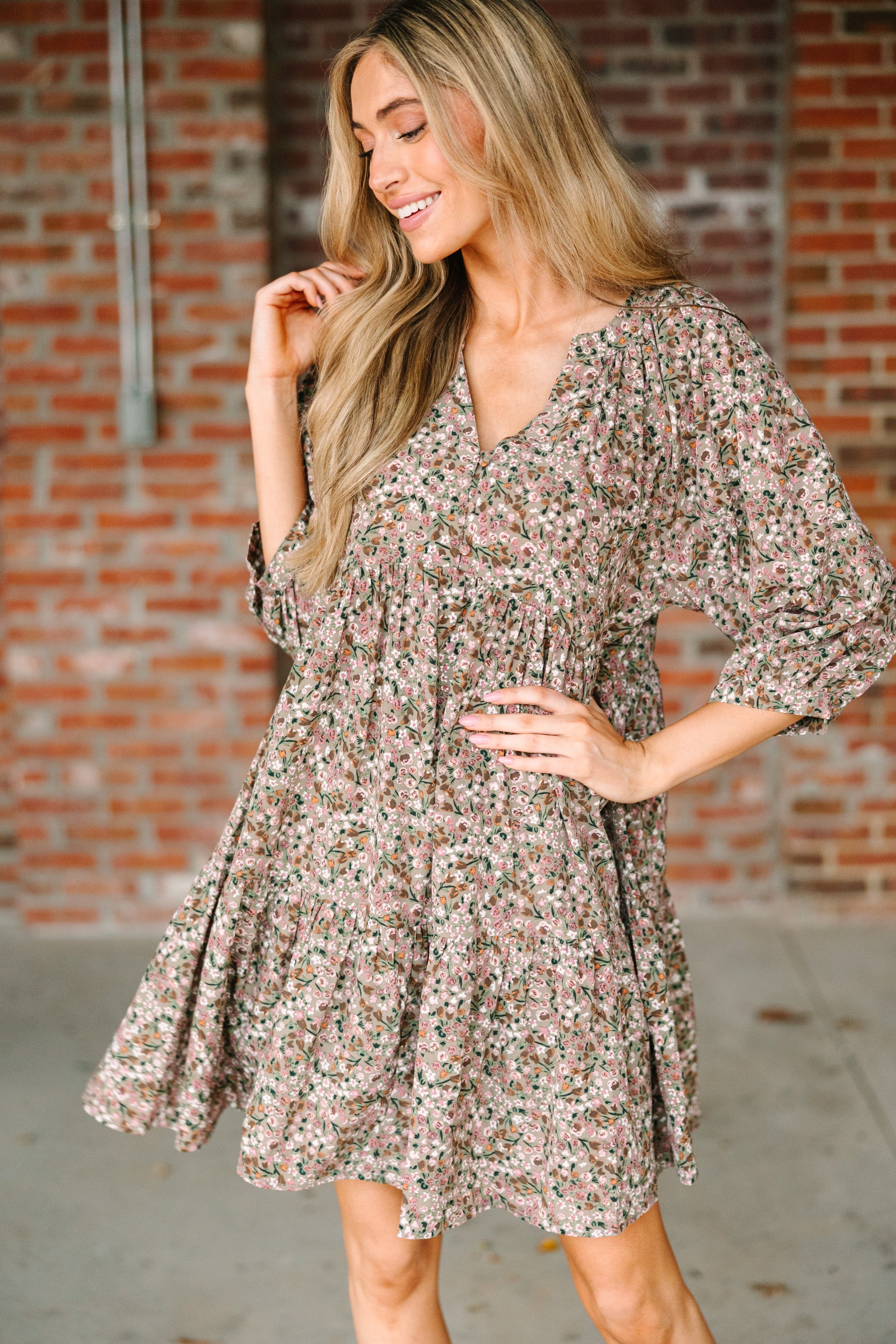 CHIRNAISHOP - Can't Be Outdone Gray Ditsy Floral Dress