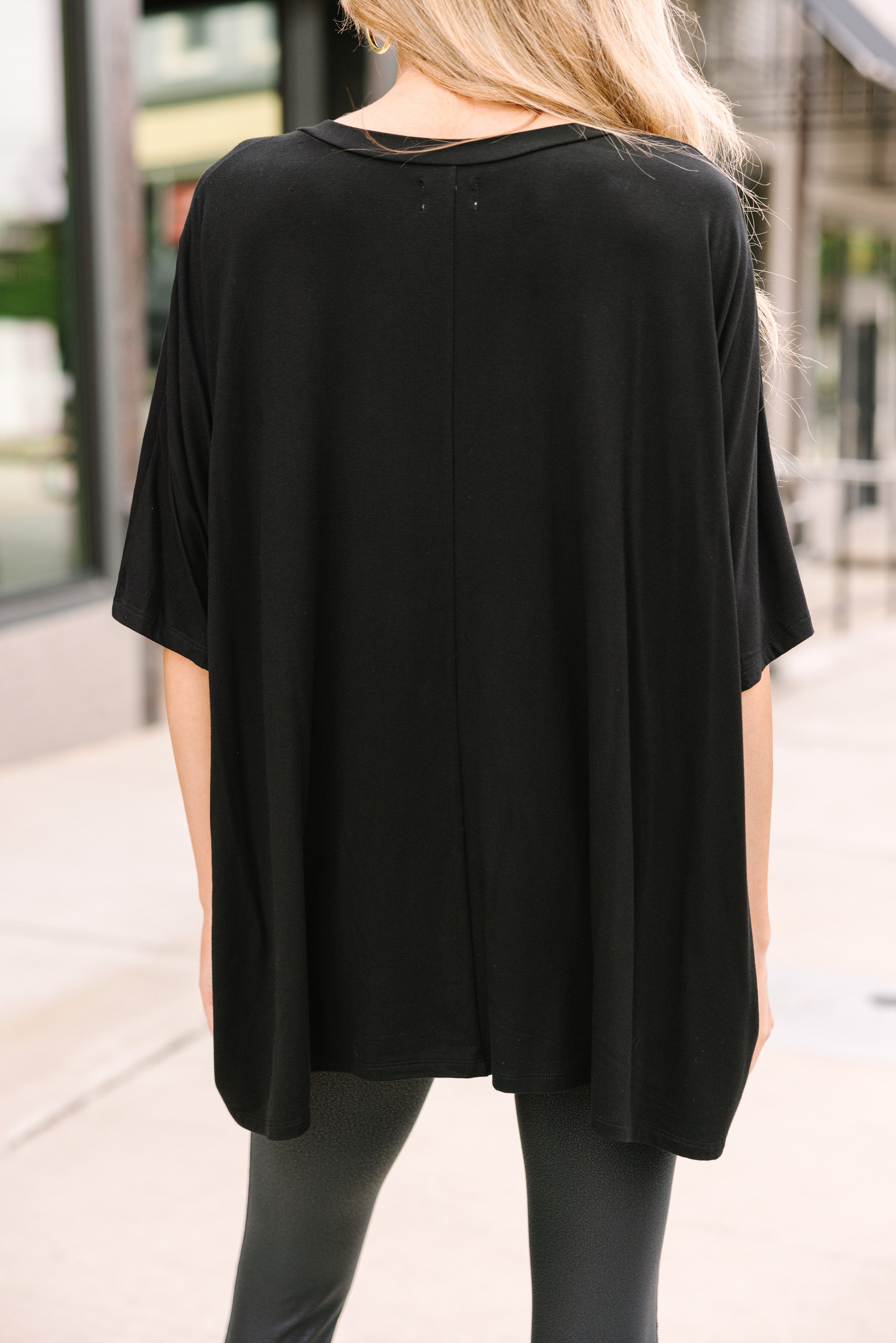 CHIRNAISHOP - On Your Time Black Oversized Top