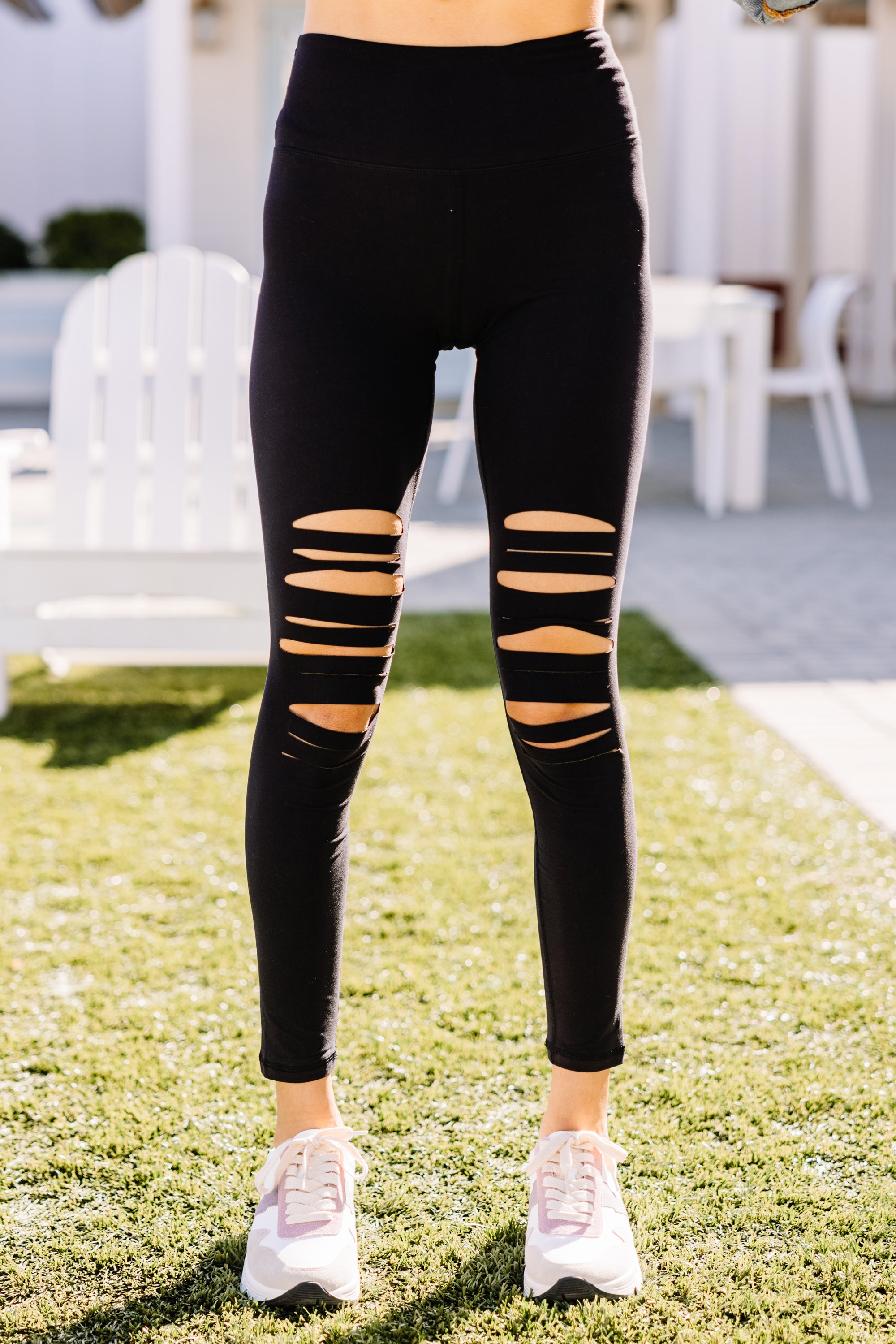 CHIRNAISHOP - Make The Adjustments Black Distressed Leggings