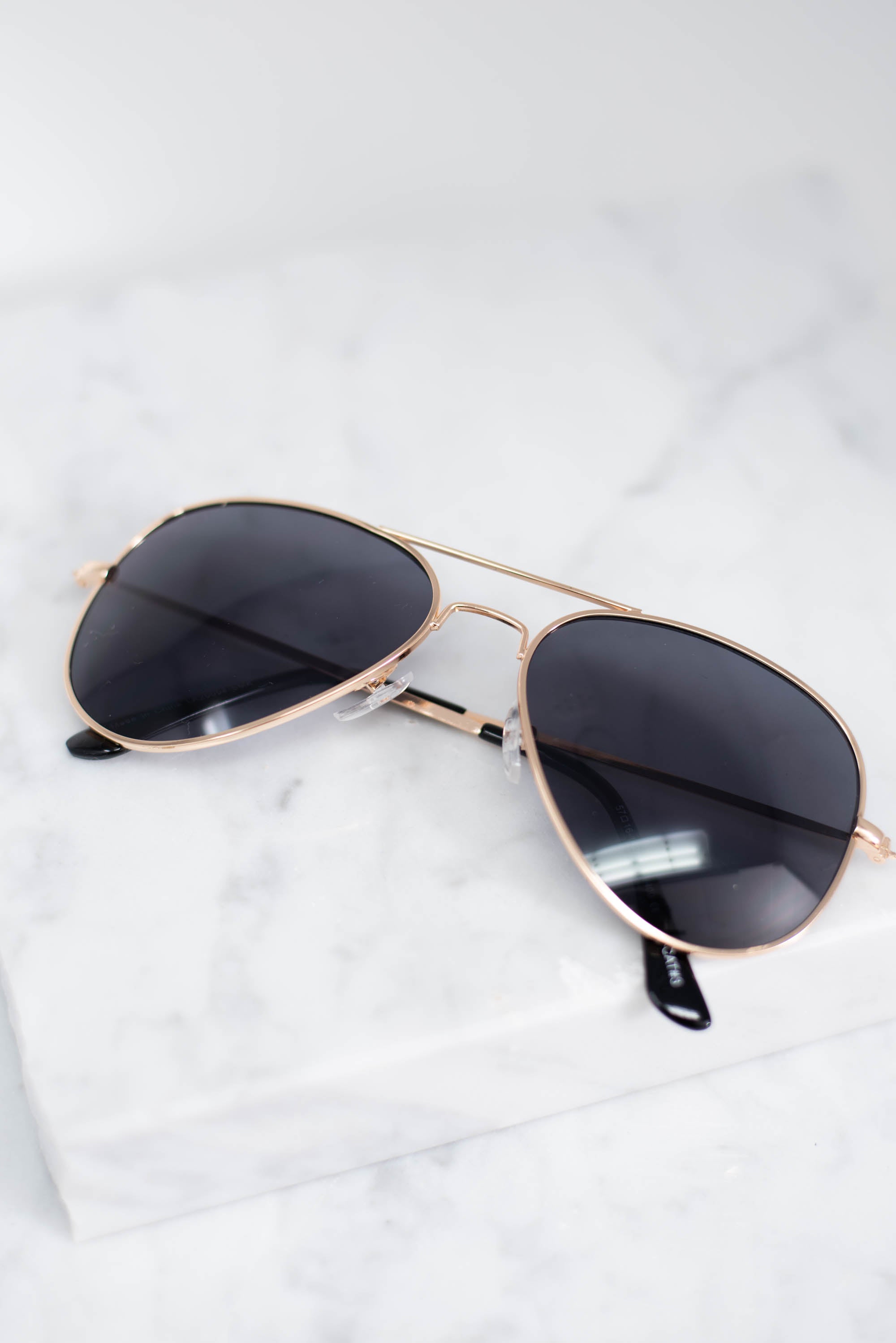 CHIRNAISHOP - Bright Days Ahead Gold Frame Aviator Sunglasses