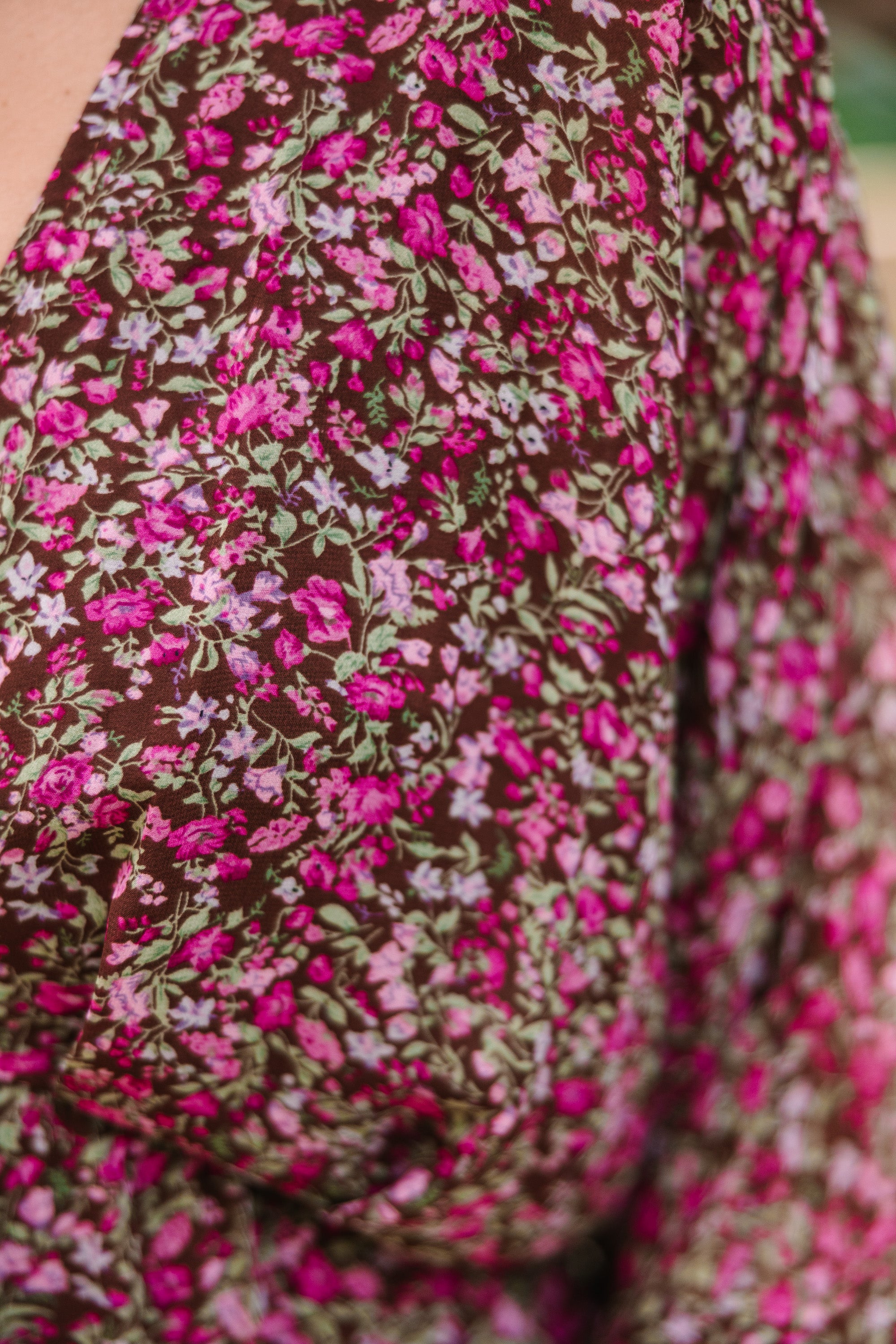 CHIRNAISHOP - Thinking Of You Burgundy Red Ditsy Floral Maxi Dress