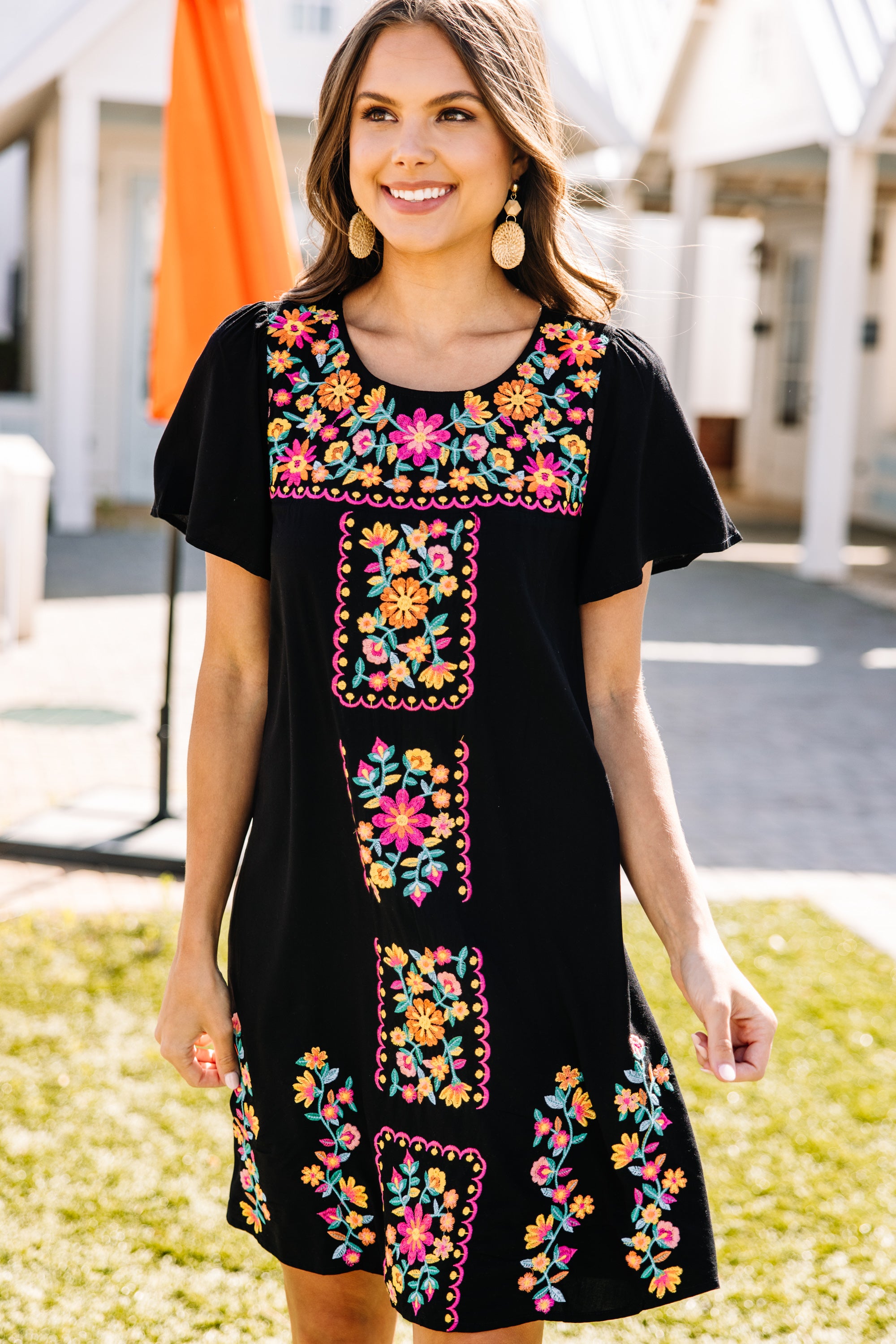 CHIRNAISHOP - Happy To See You Black Embroidered Dress