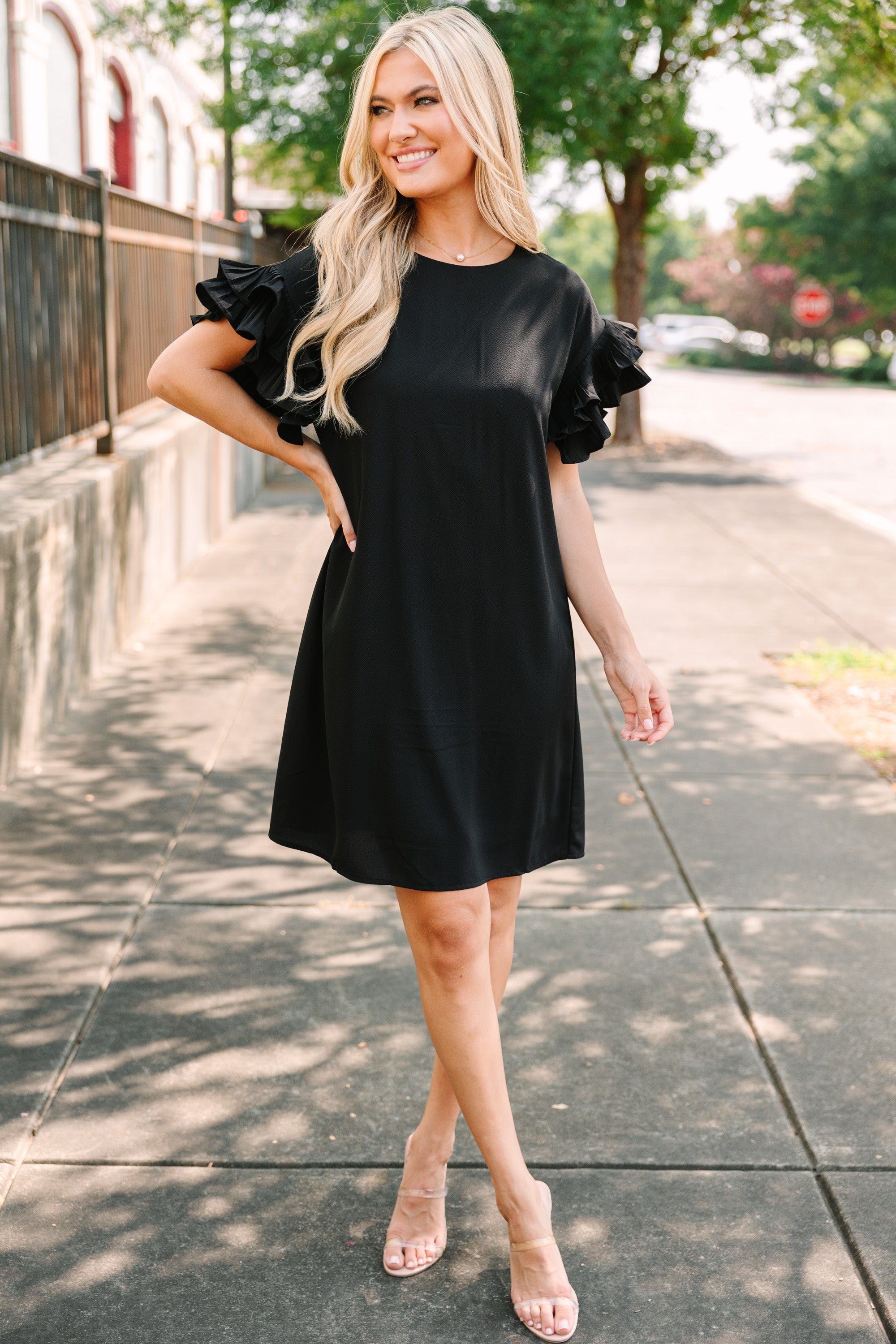 CHIRNAISHOP - What A Vision Black Ruffled Dress