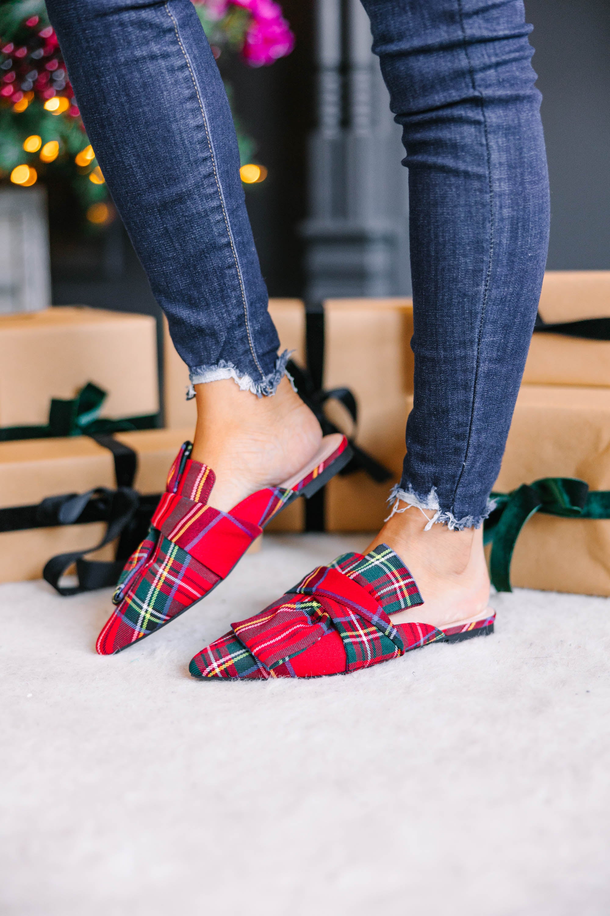 CHIRNAISHOP - Under The Tree Red Plaid Flat Mules