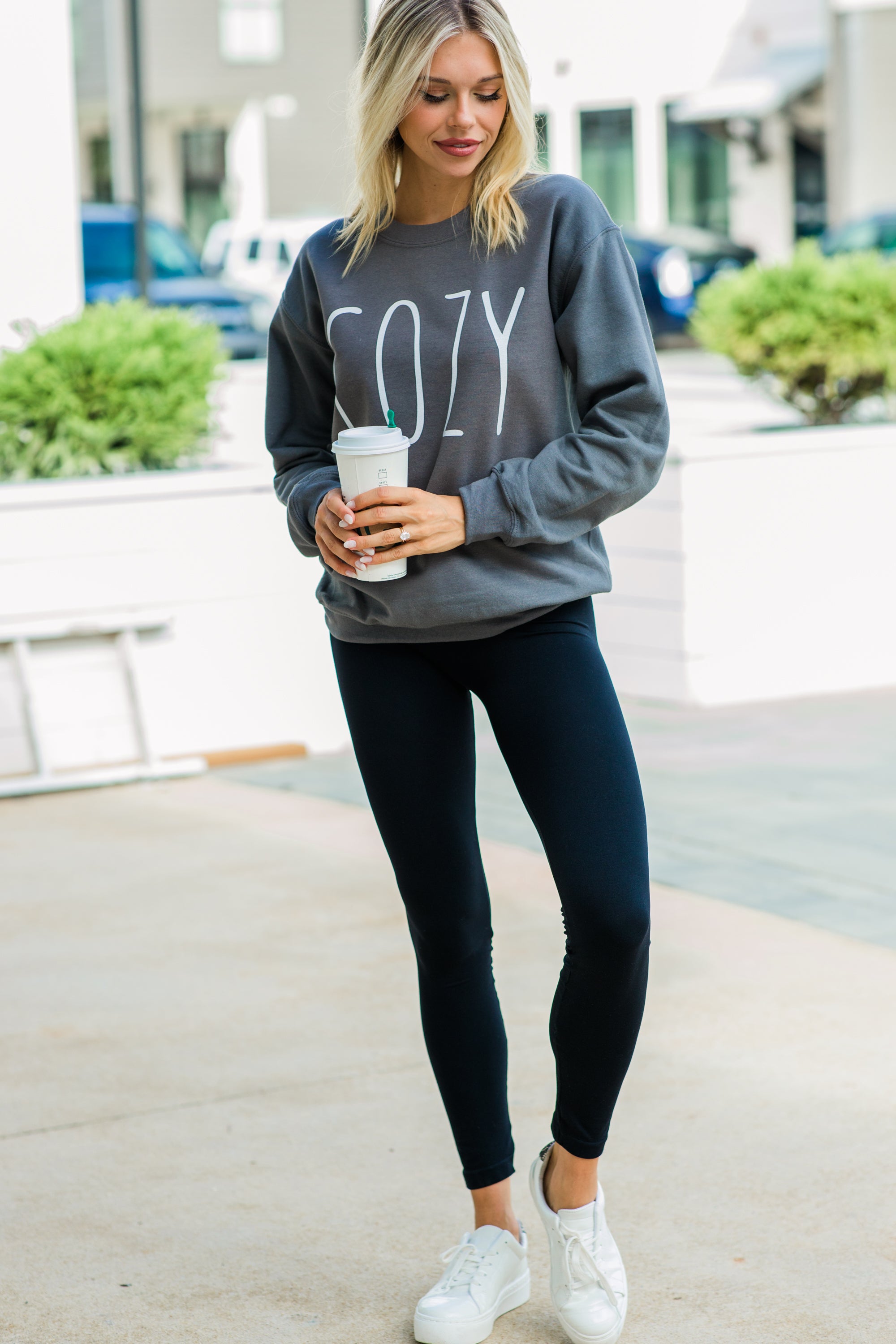 CHIRNAISHOP - Cozy Charcoal Gray Graphic Sweatshirt