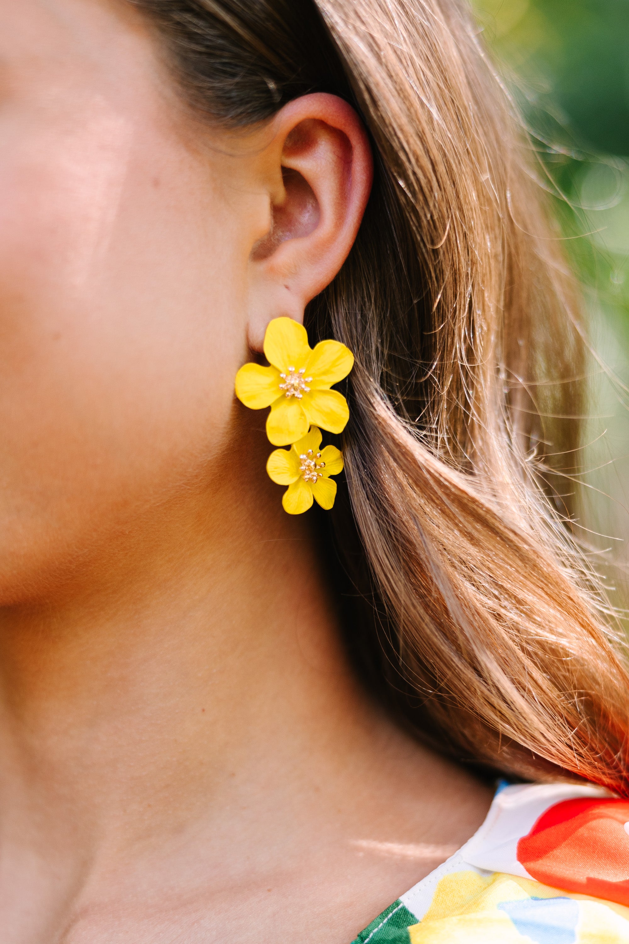 CHIRNAISHOP - Full Bloom Yellow Floral Earrings