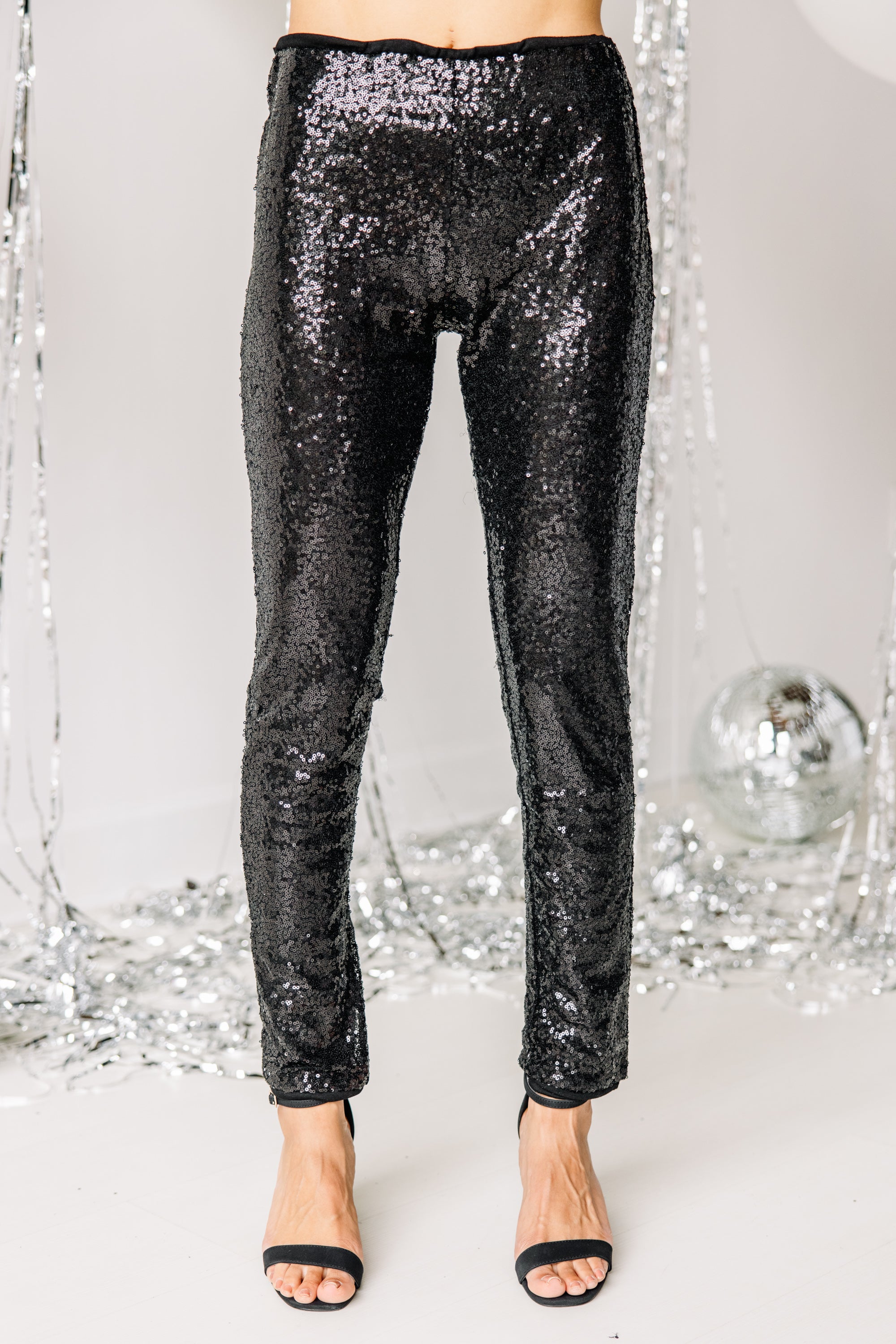 CHIRNAISHOP - Get It Started Black Sequin Leggings