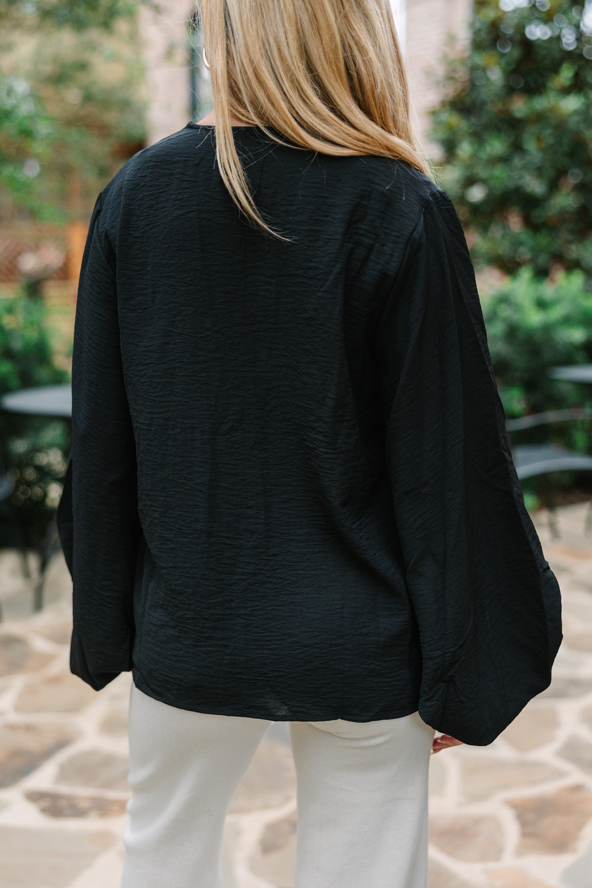 CHIRNAISHOP - Thanks To You Black Bubble Sleeve Blouse