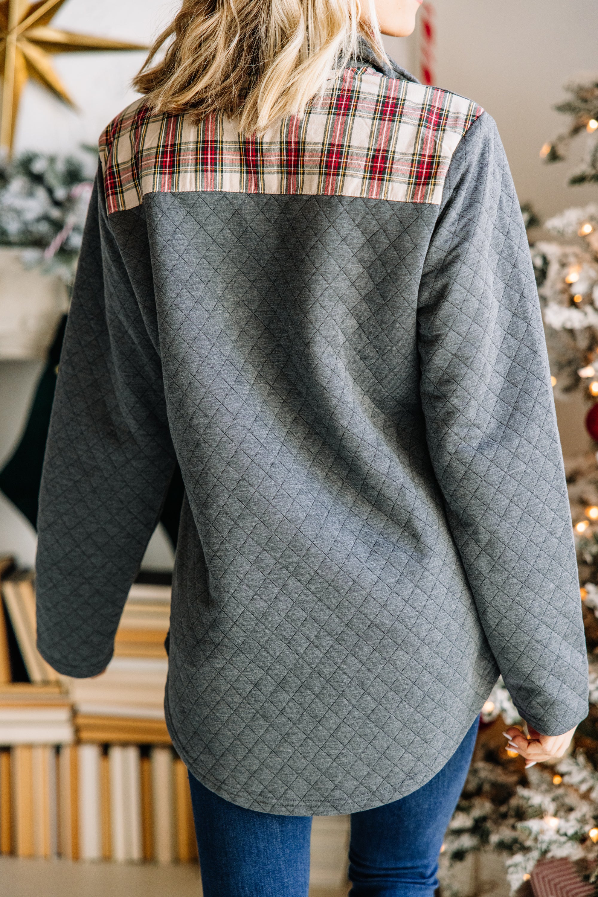 CHIRNAISHOP - Out And About Charcoal Gray Quilted Pullover