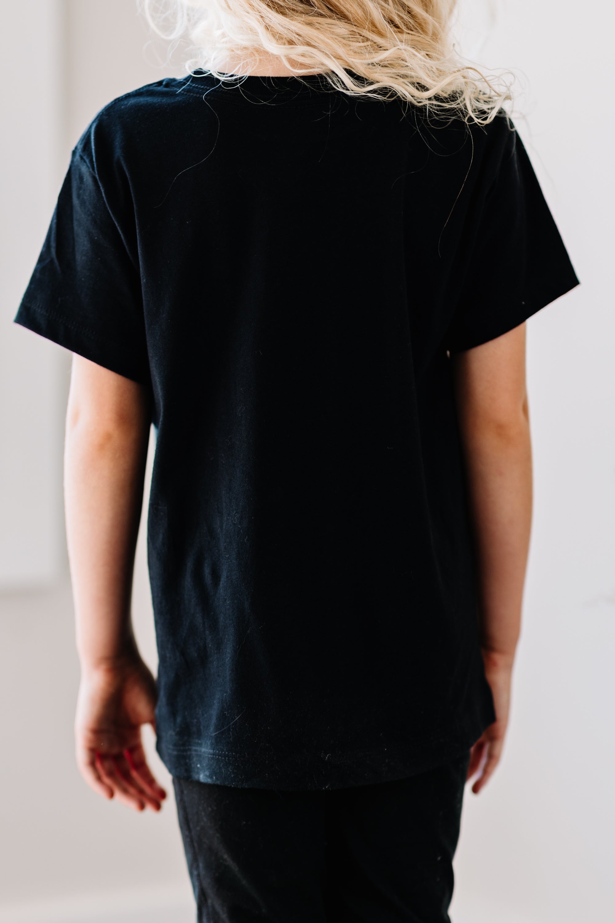 CHIRNAISHOP - Mini Boss Black Toddler Graphic Tee