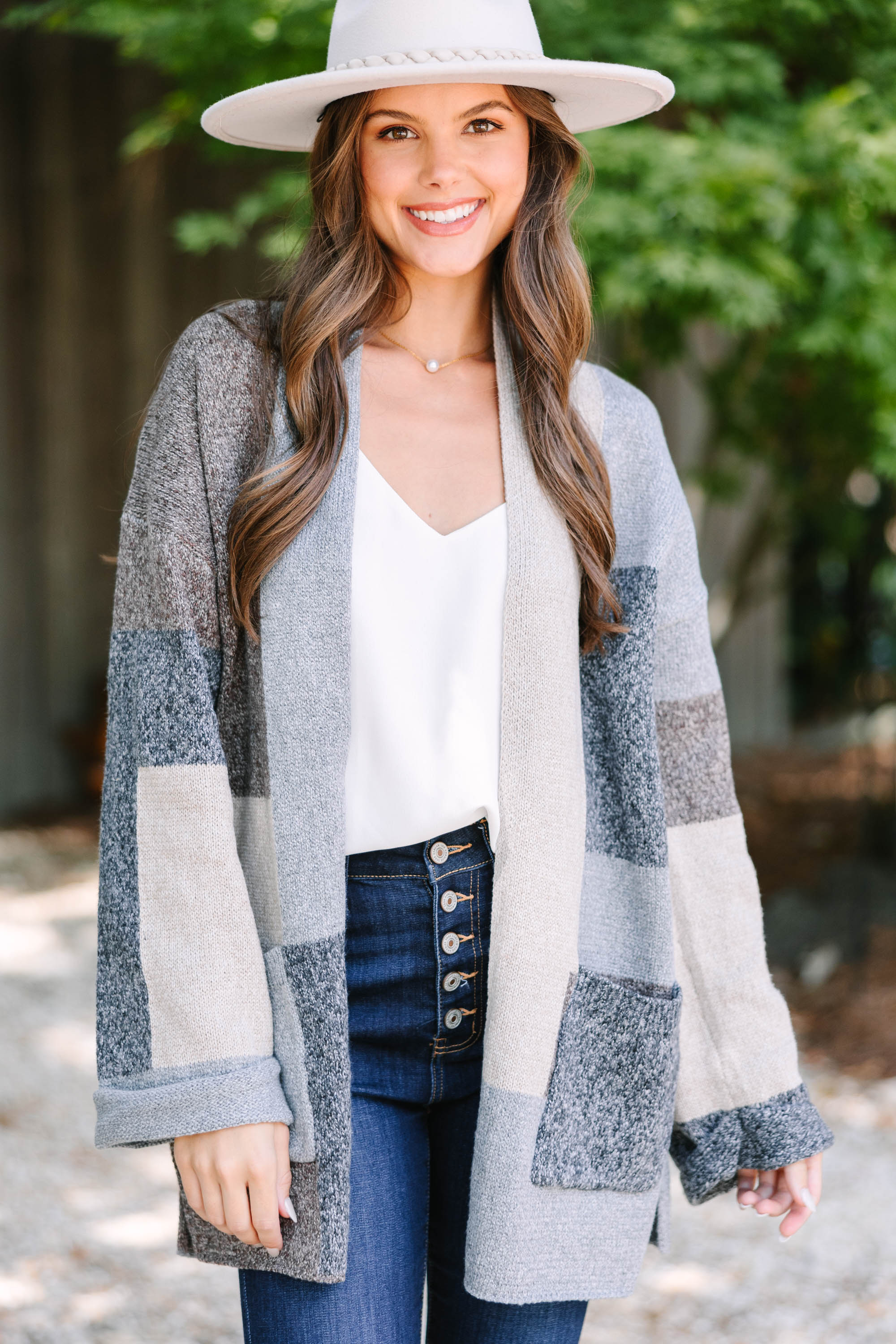 CHIRNAISHOP - Feeling Like Fun Charcoal Gray Colorblock Cardigan