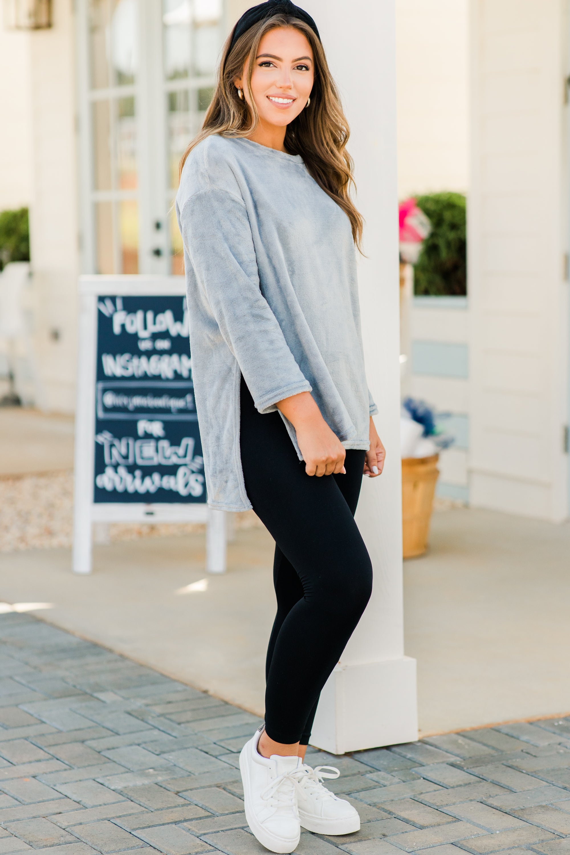 CHIRNAISHOP - Inside And Out Gray Faux Fur Sweater