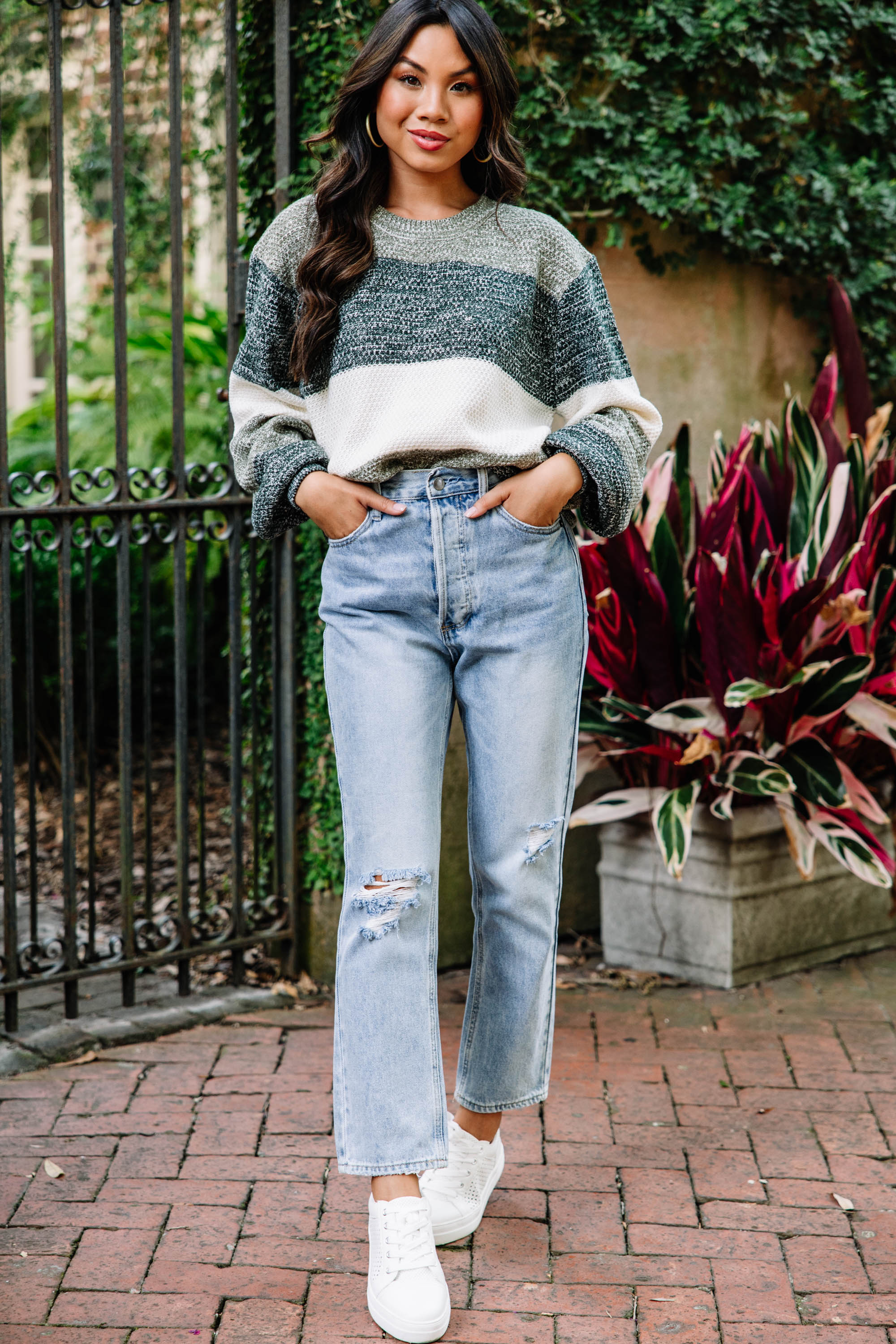 CHIRNAISHOP - Ease Your Mind Hunter Green Colorblock Sweater