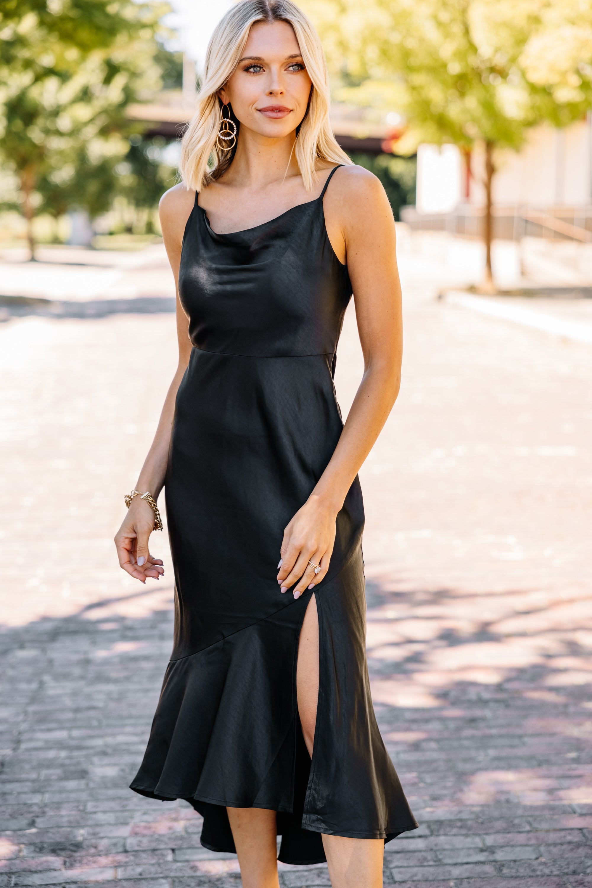 CHIRNAISHOP - Feeling Fancy Black Satin Midi Dress