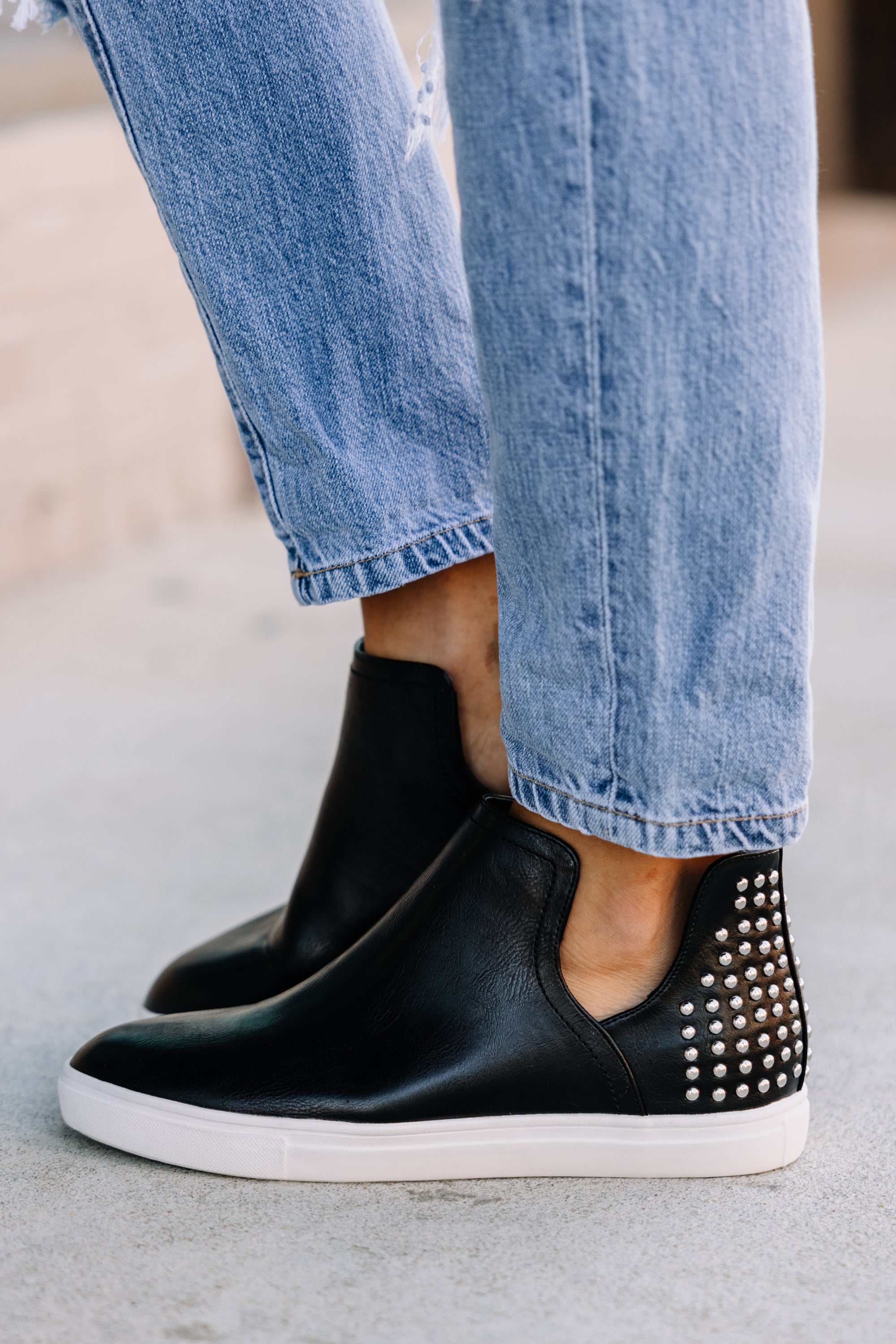 CHIRNAISHOP - In Good Company Black Studded Sneakers
