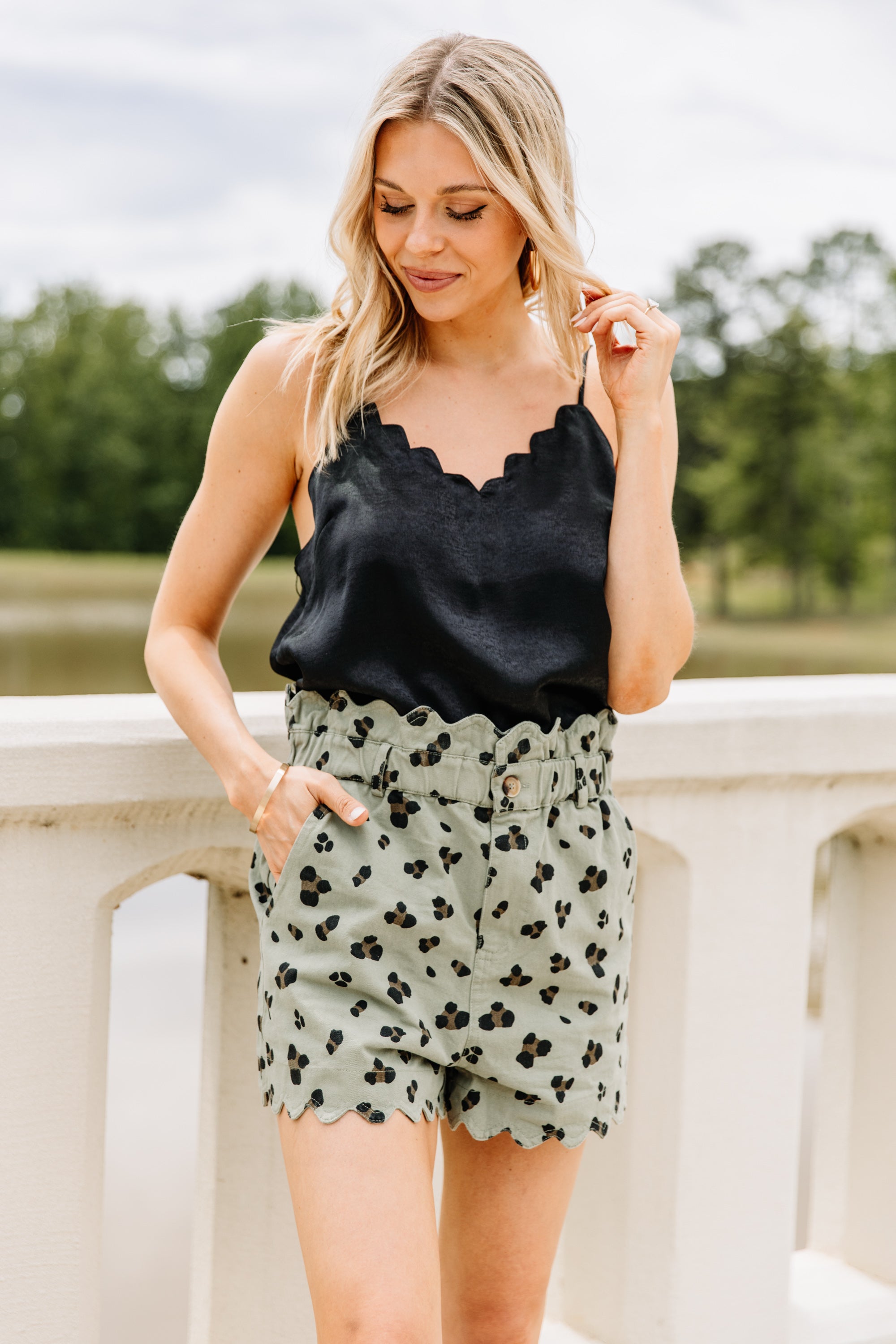 CHIRNAISHOP - Here to Relax Olive Leopard Print Denim Scalloped Shorts
