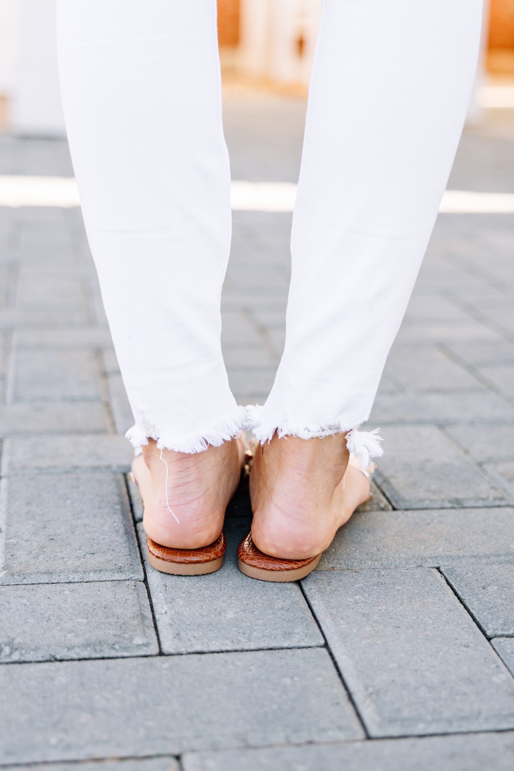 CHIRNAISHOP - Catch Their Attention Clear Studded Sandals