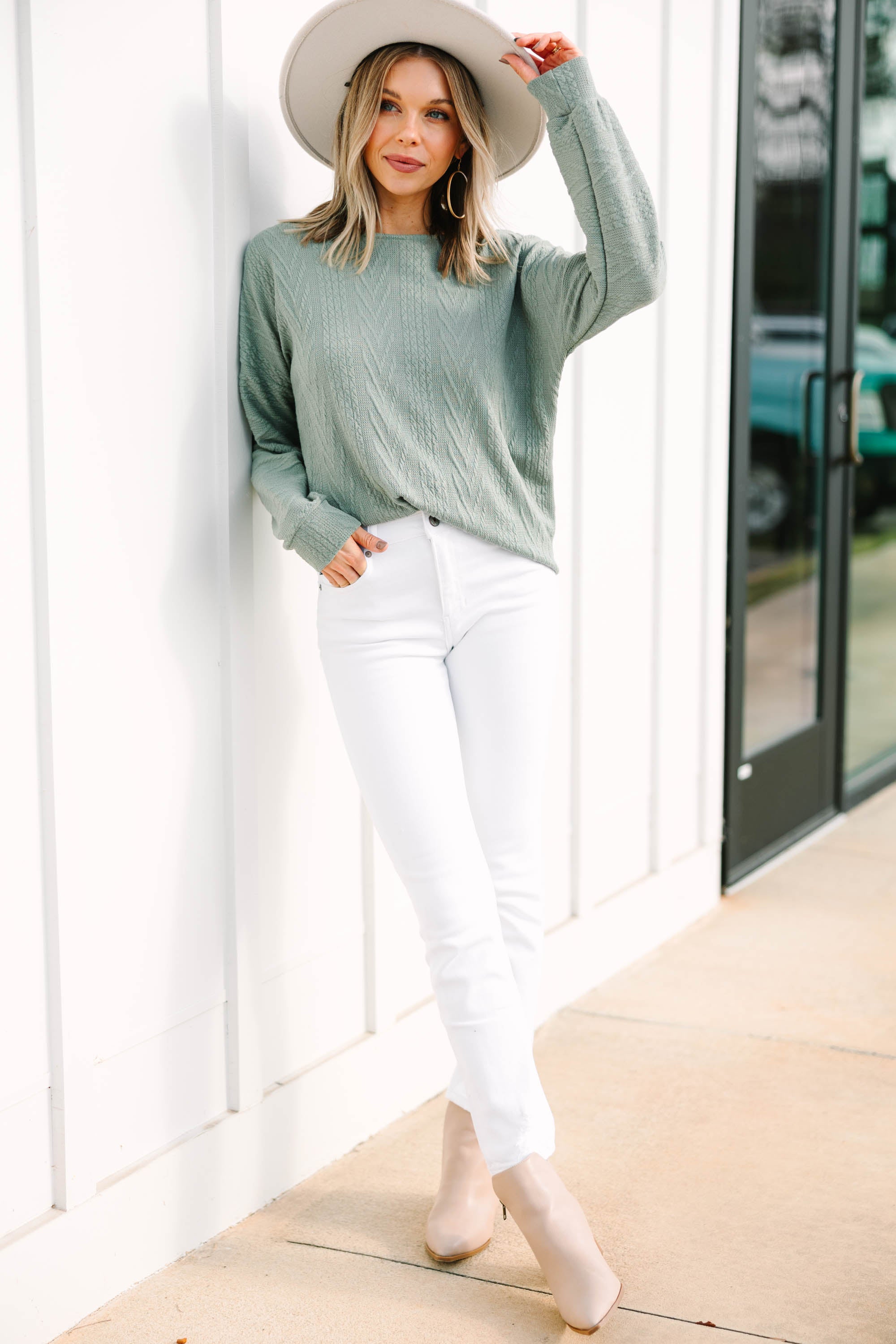 CHIRNAISHOP - The Slouchy Olive Green Cable Knit Top