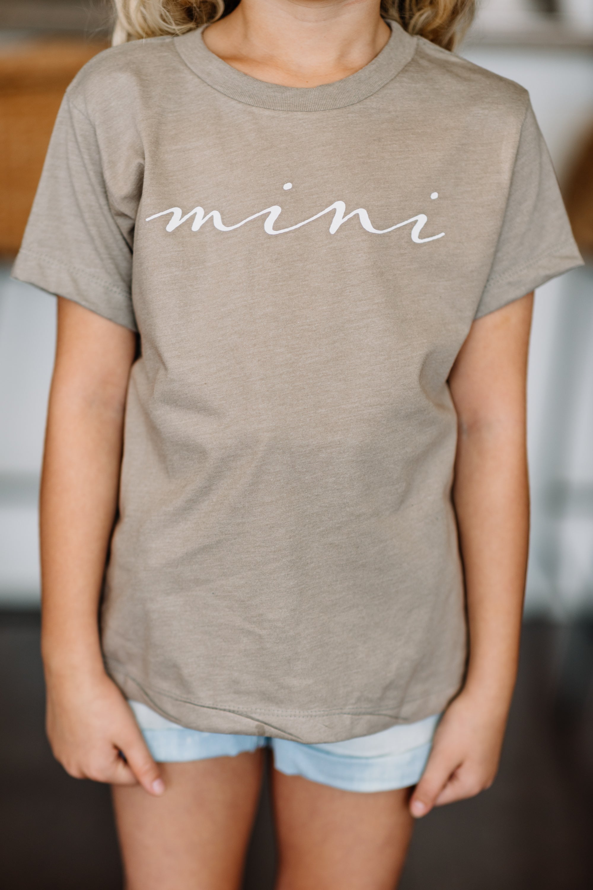 CHIRNAISHOP - Mini Stone Gray Toddler Graphic Tee