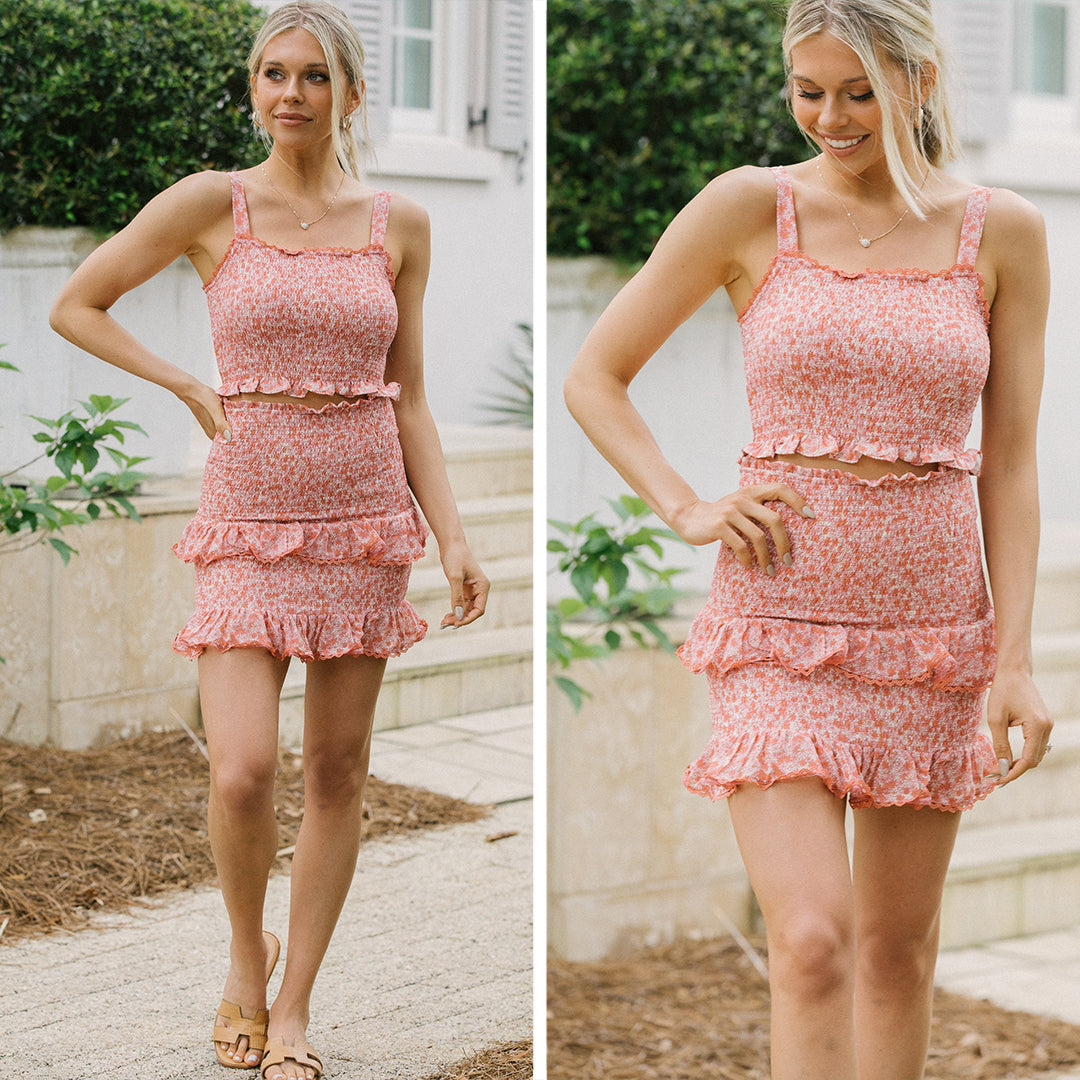 CHIRNAISHOP - Give it Some Time Red Ditsy Floral Smocked Tank