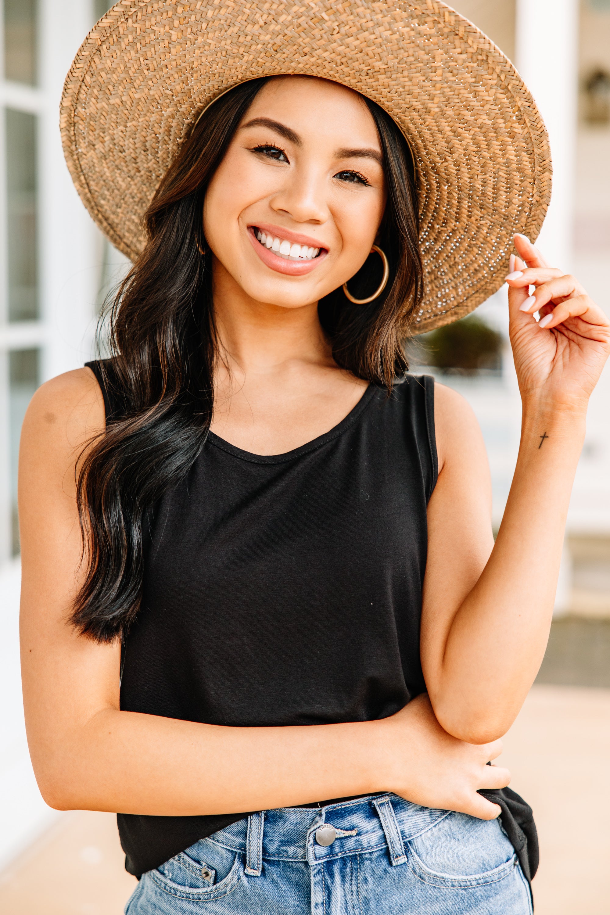 CHIRNAISHOP - Can't Let You Go Black Tank