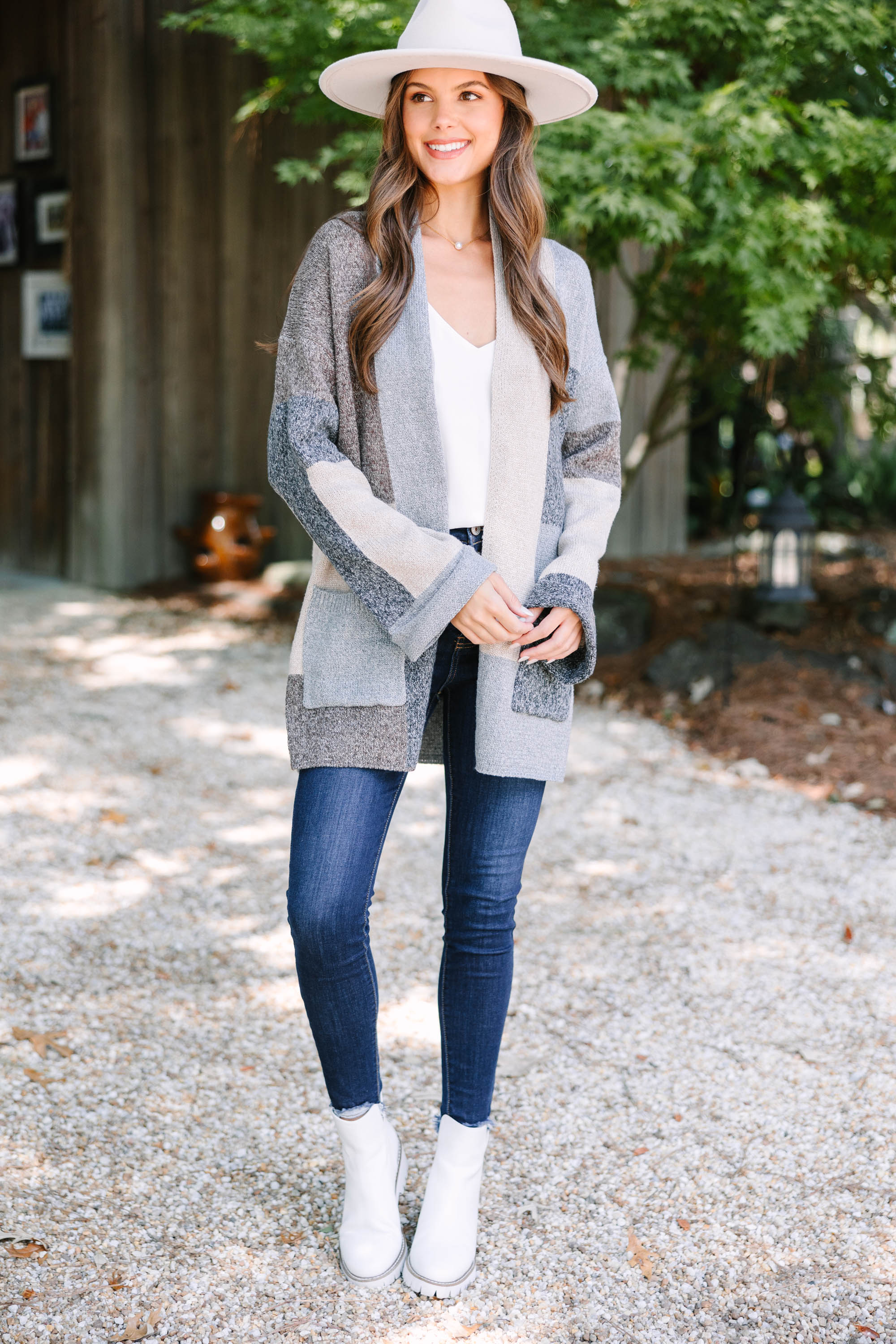 CHIRNAISHOP - Feeling Like Fun Charcoal Gray Colorblock Cardigan