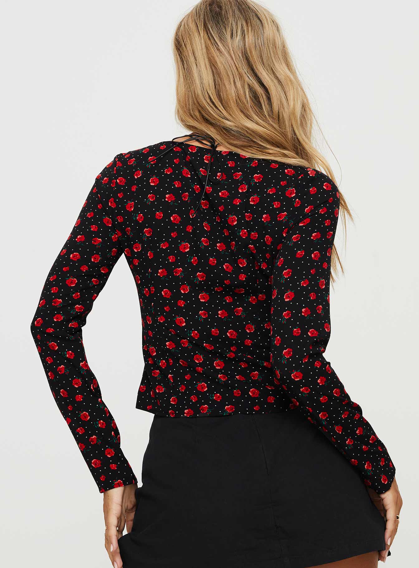 Afia Long Sleeve Top Black / Red