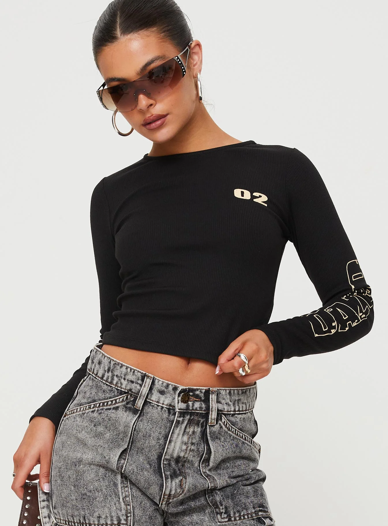 Larva 02 Long Sleeve Top Black