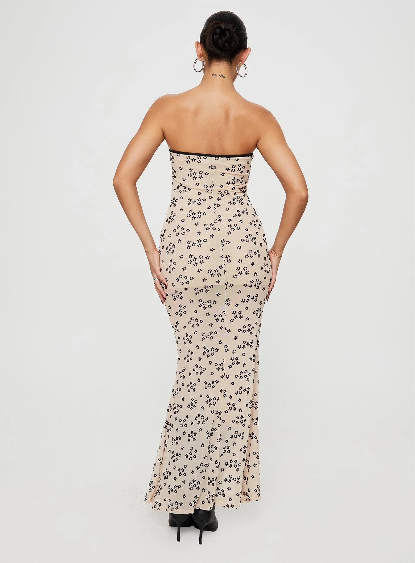 Illuminating Maxi Dress Beige Floral