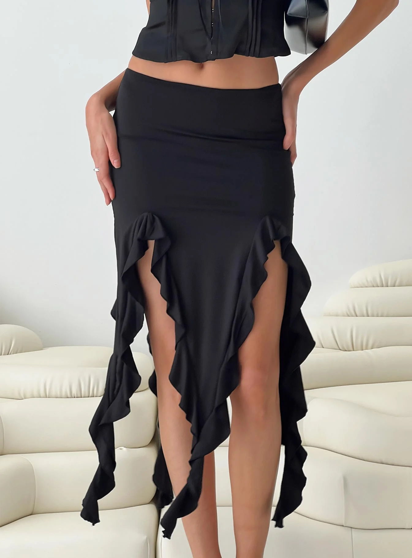 Peachey Asymmetric Ruffle Midi Skirt Black