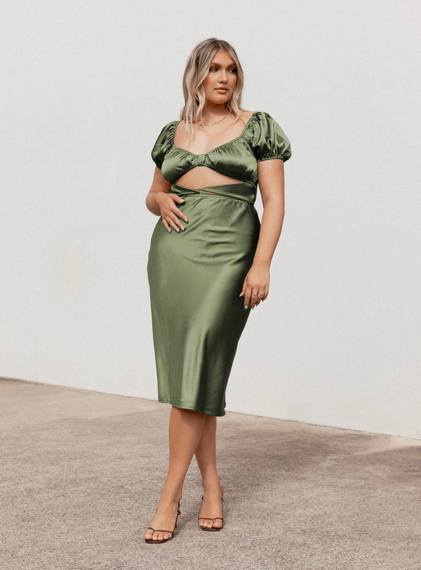 Nakita Midi Dress Khaki
