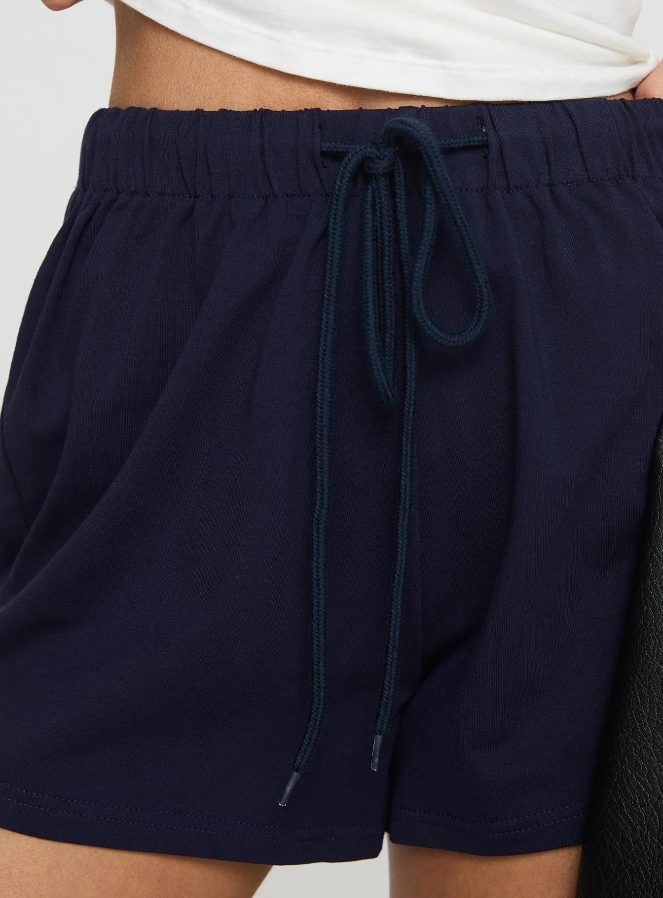 Gavine Shorts Navy
