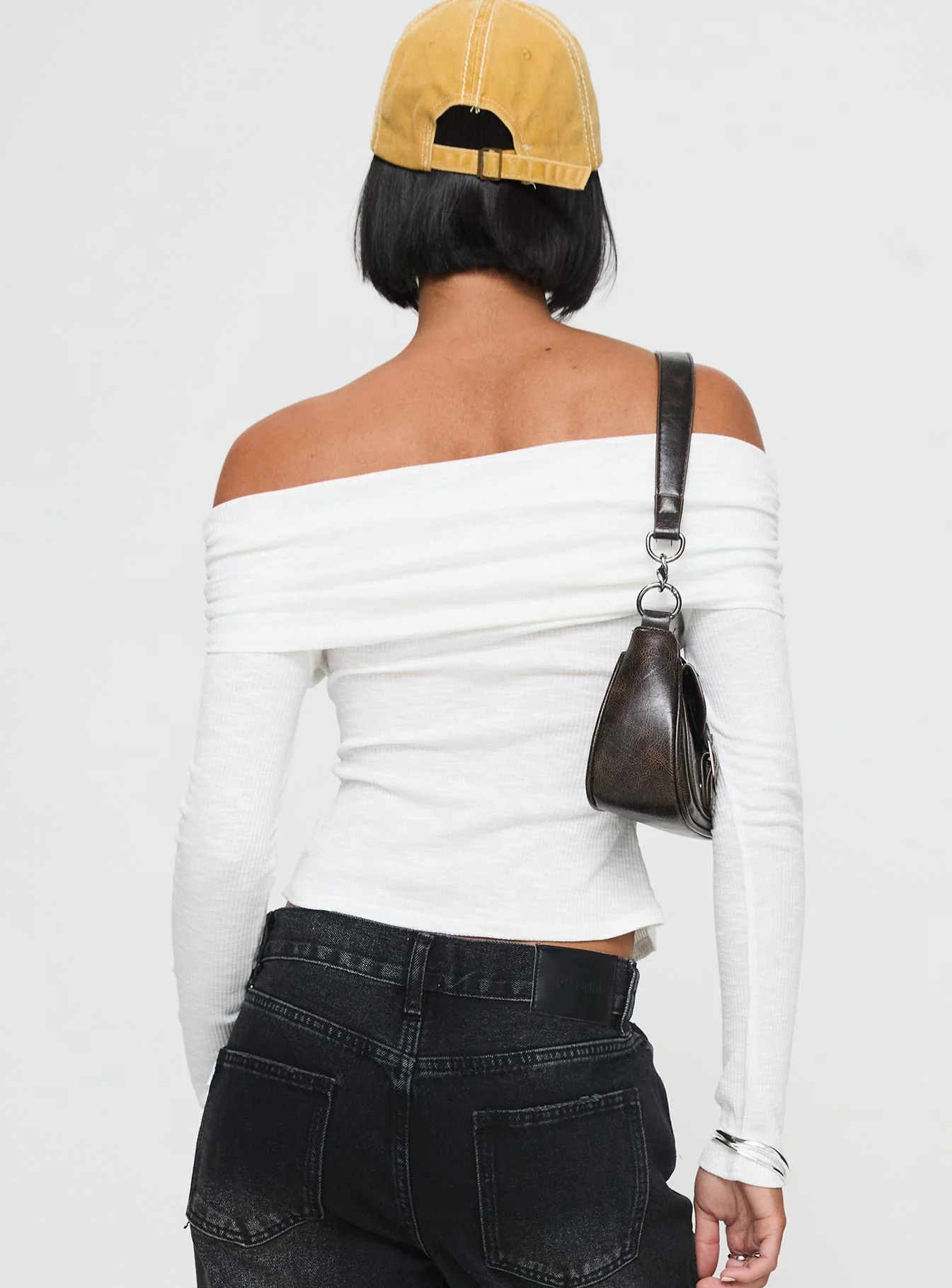 Victorea Off Shoulder Top White