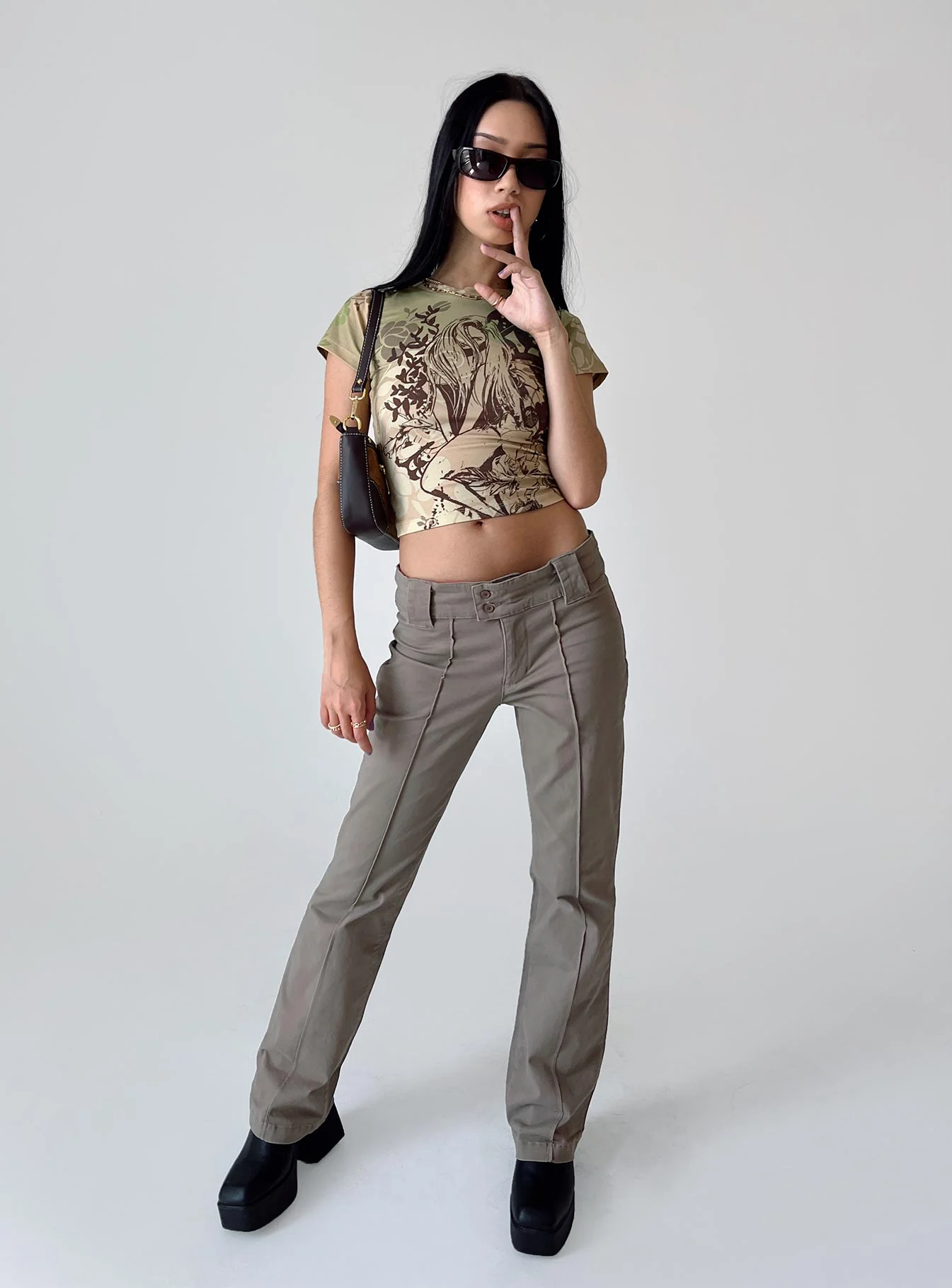 Bass Drop Mid Rise Bootleg Pant Khaki