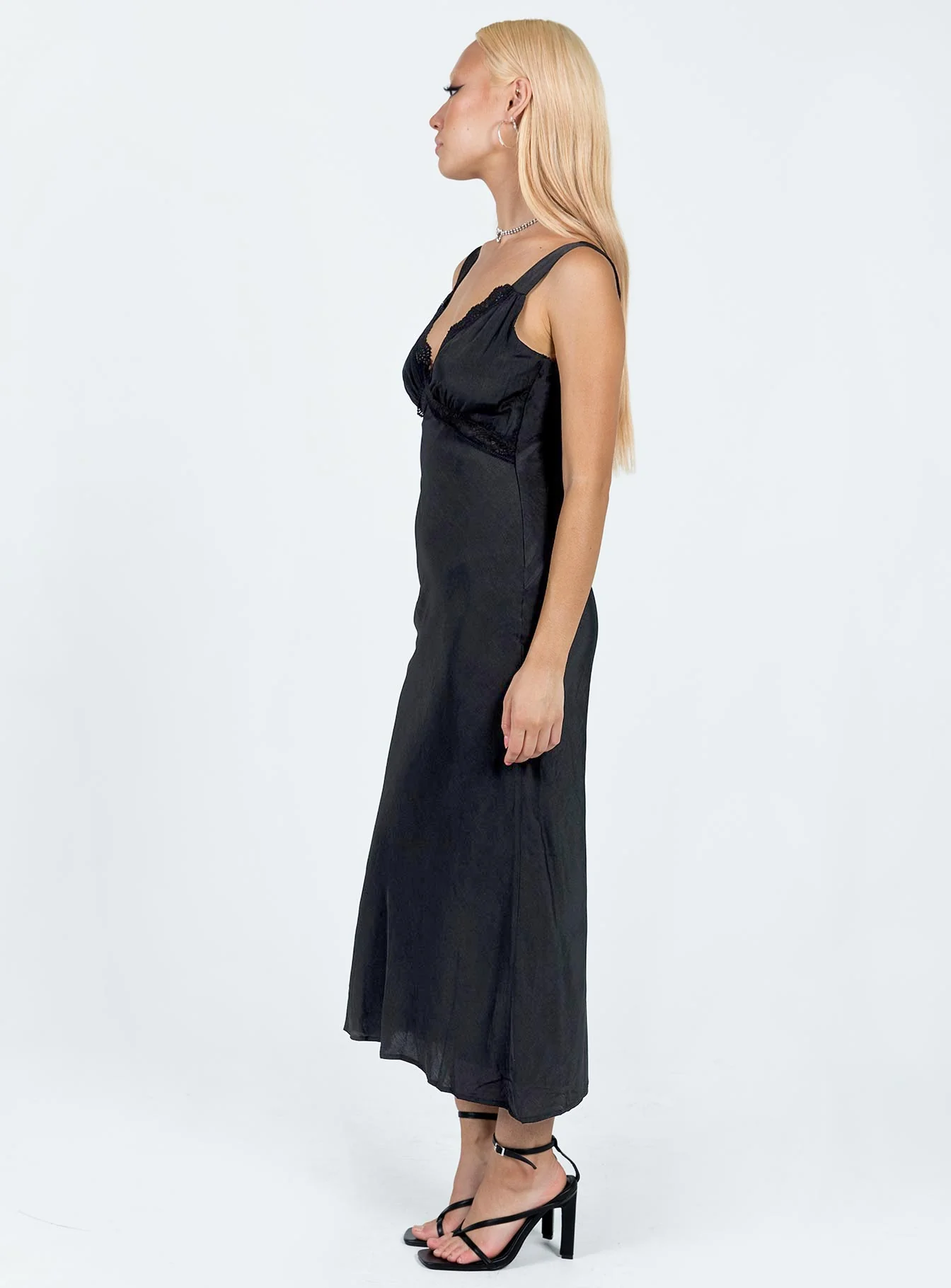Hannelle Maxi Dress Black