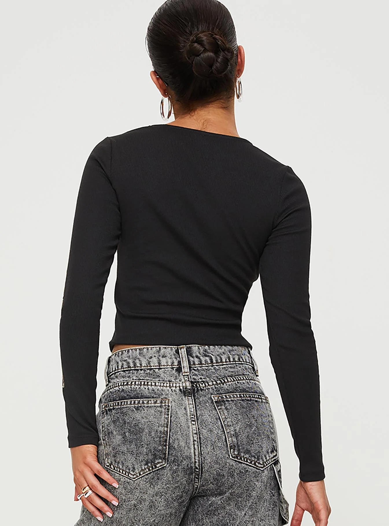 Larva 02 Long Sleeve Top Black