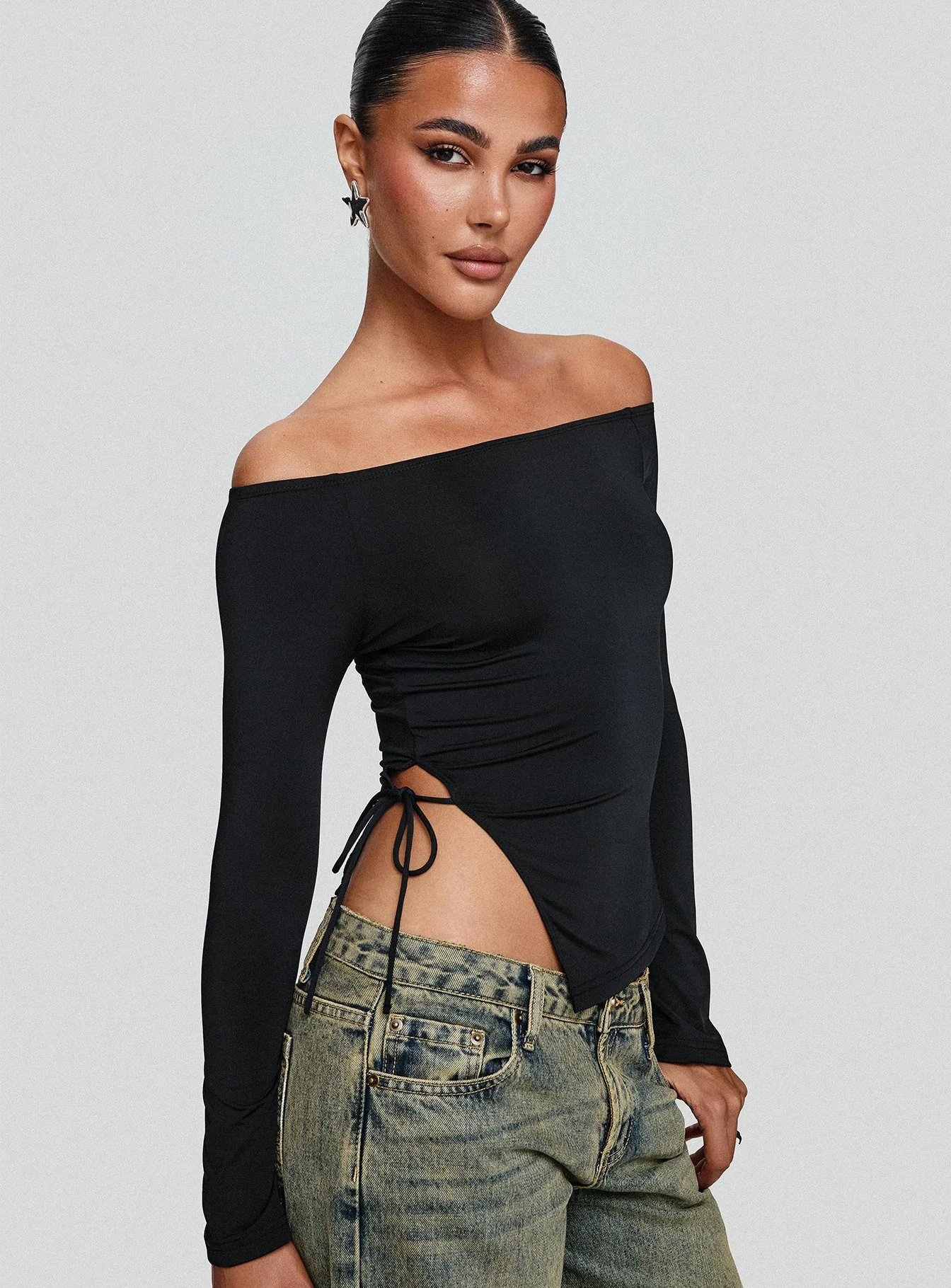 Endellion Off Shoulder Long Sleeve Top Black
