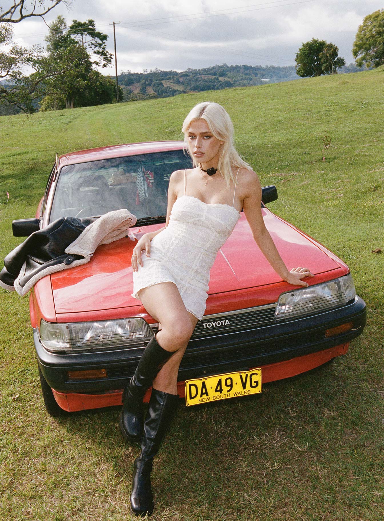 Isebel Lace Mini Dress White