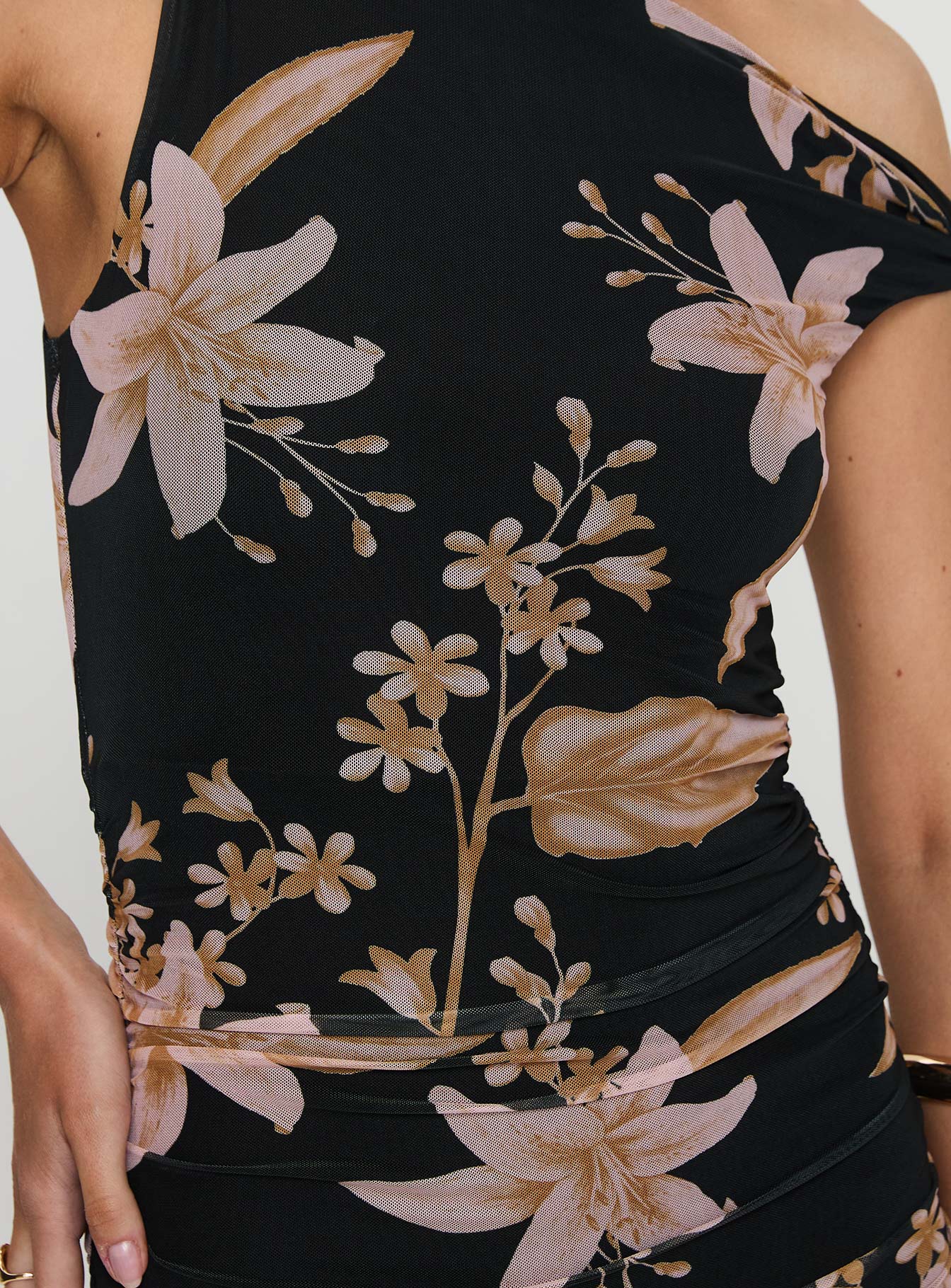 Goldrush Maxi Dress Black Floral