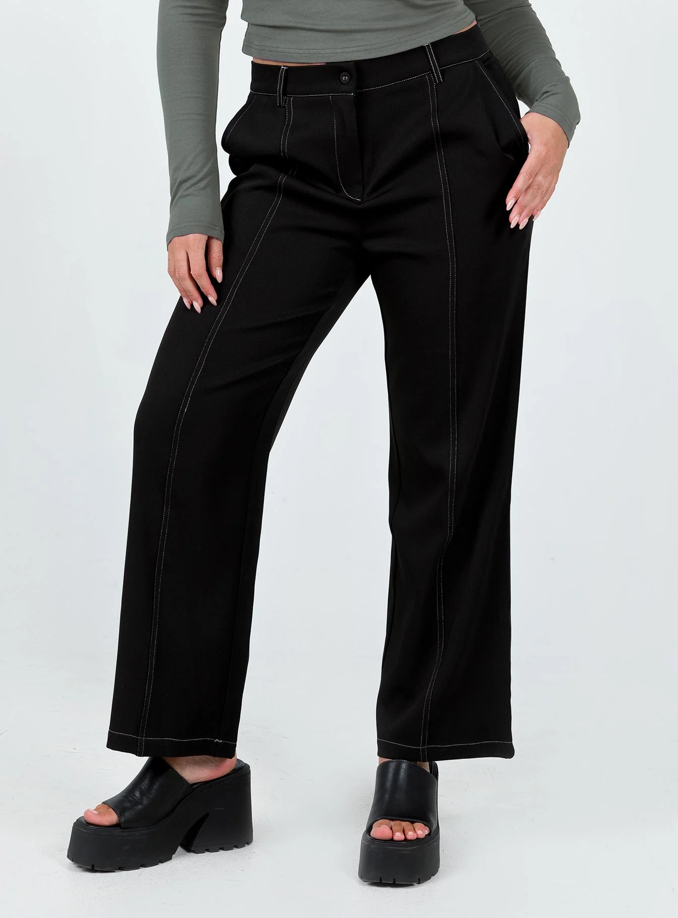 Karema Pants Black